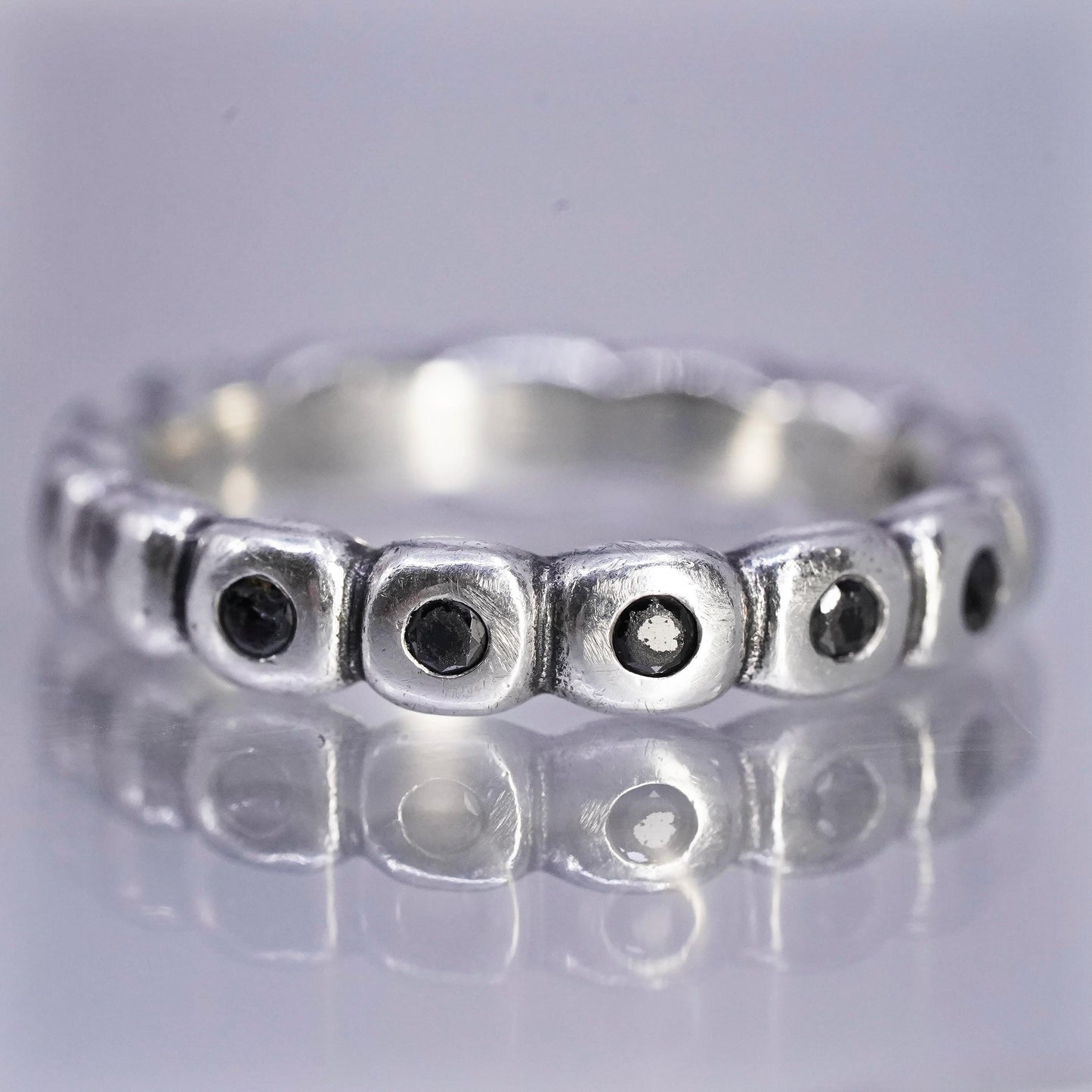 Size 8, vintage ALE Sterling 925 silver stackable band ring w/ cluster black cz