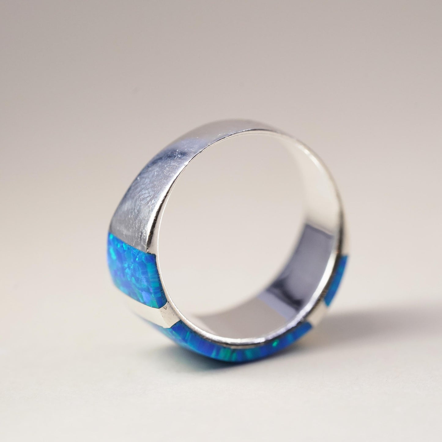 Size 7.5, vintage Sterling silver handmade ring, 925 band with opal inlay