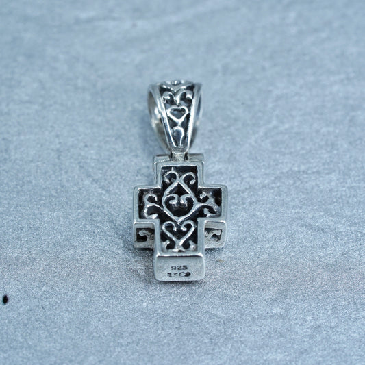 Vintage sterling 925 silver handmade filigree cross pendant