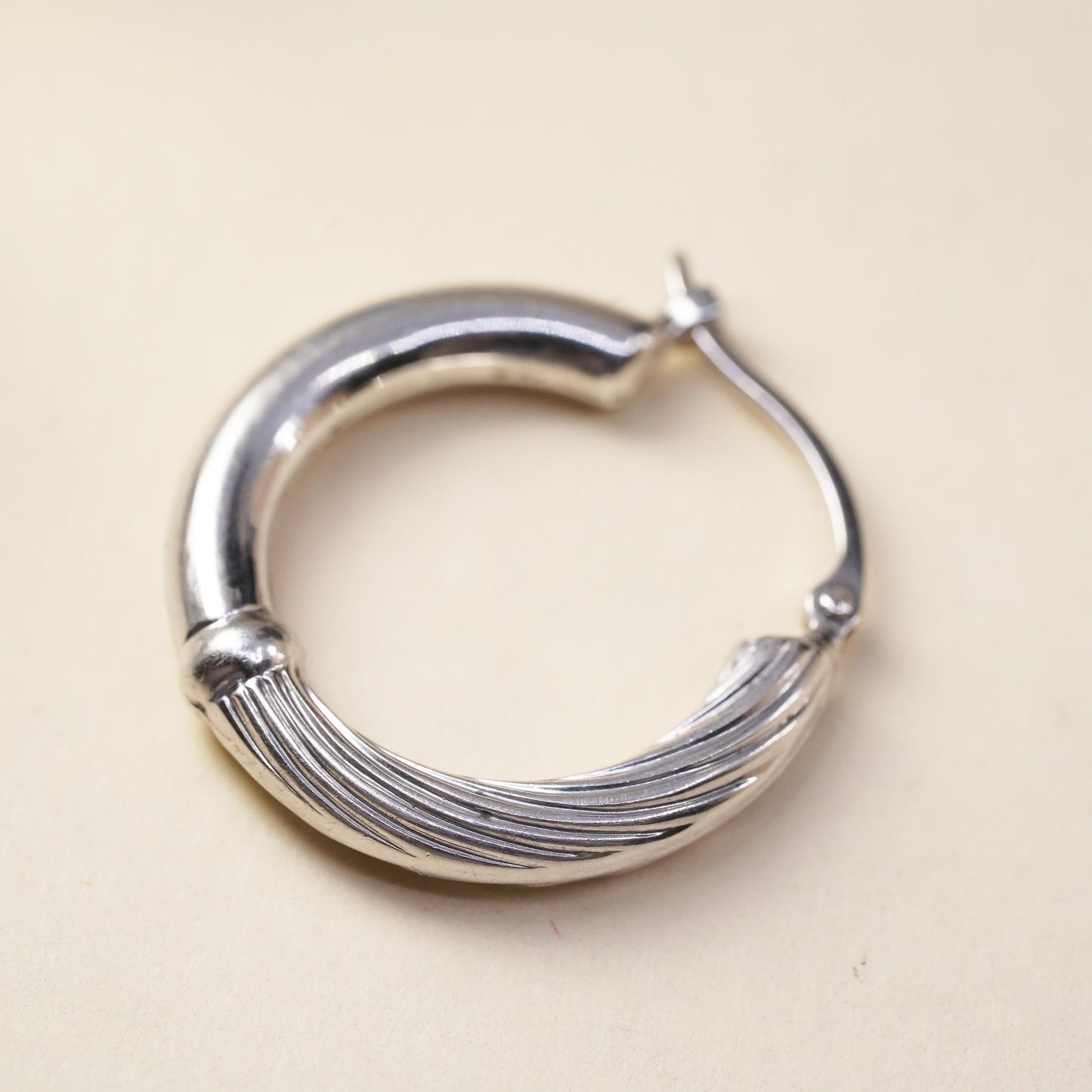 0.75", Vintage sterling 925 silver loop single earring, fashion primitive hoop