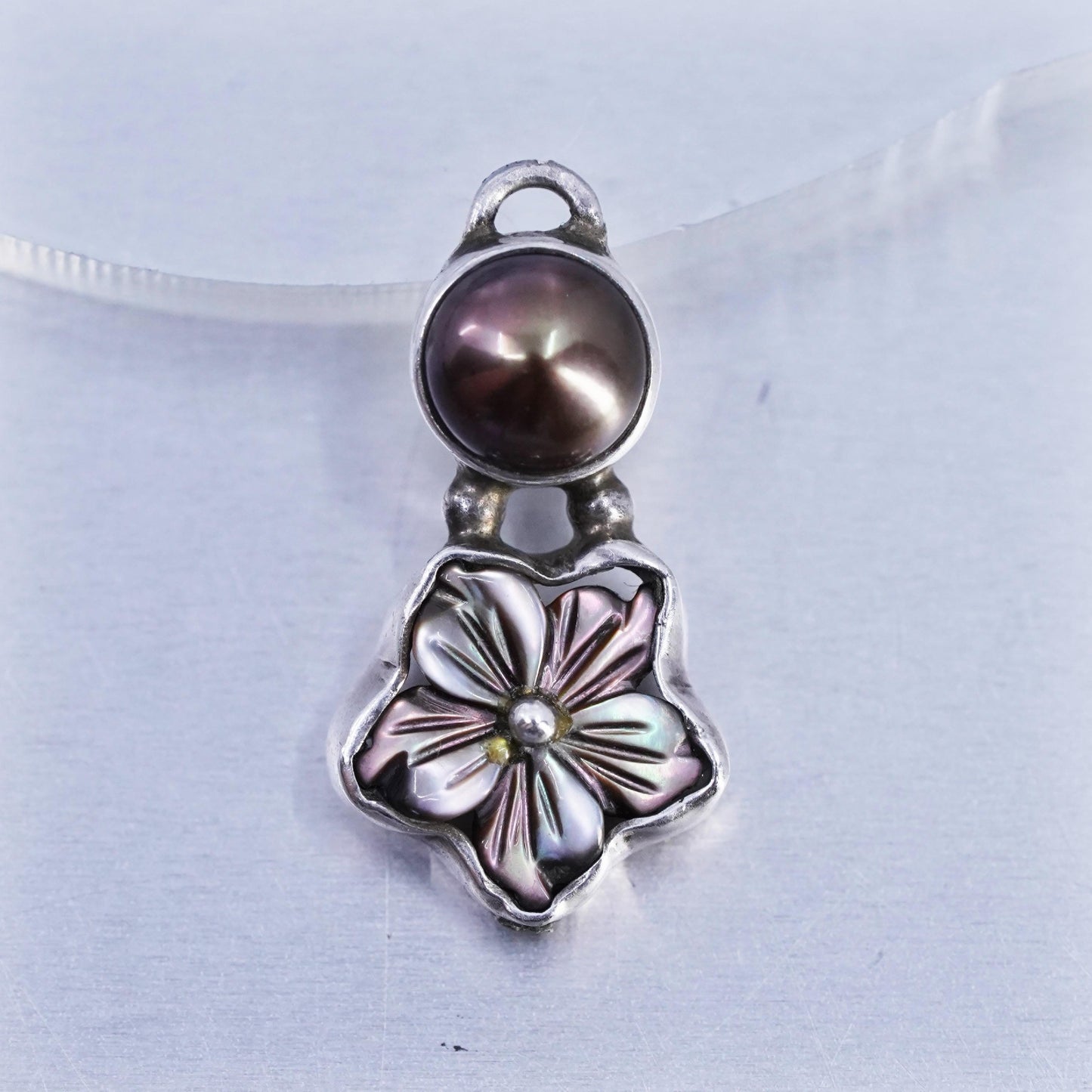 Vinatge Sterling 925 silver black pearl MOP flower charm pendant