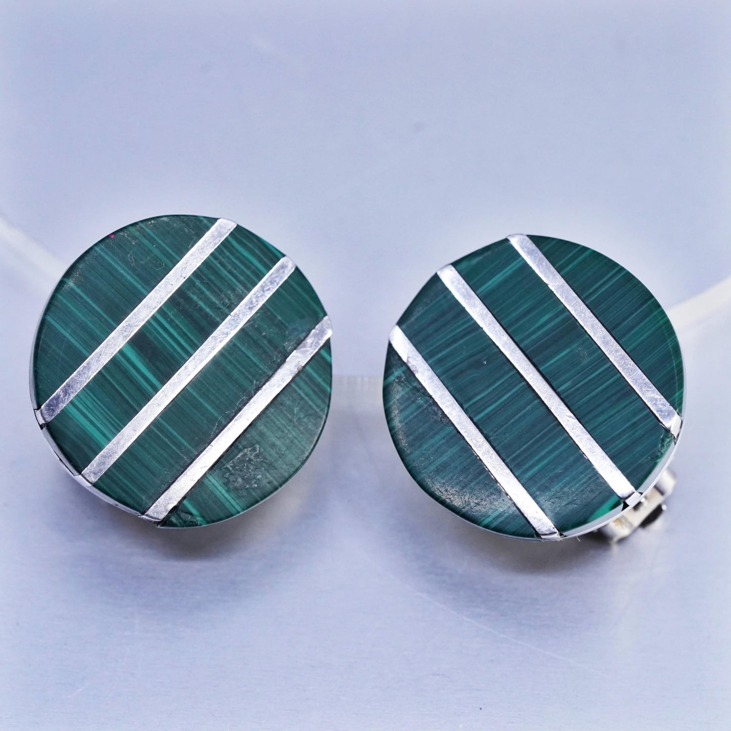Vintage Mexican 925 silver handmade earrings, circle clip on malachite inlay