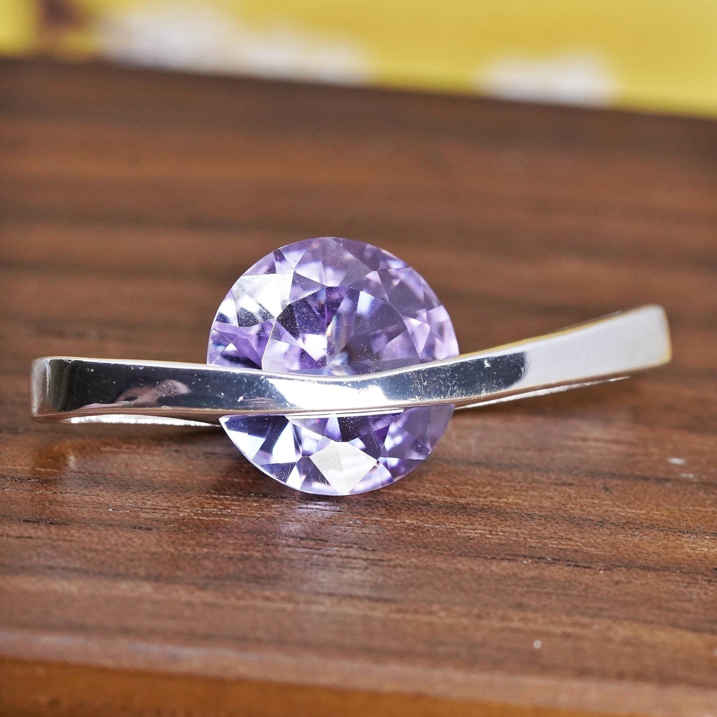 Vintage modern simple Sterling 925 silver pendant with circle amethyst