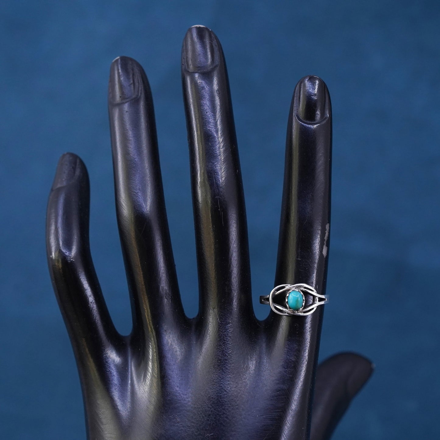 Size 6.5, Native American, southwestern Sterling silver ring turquoise cable