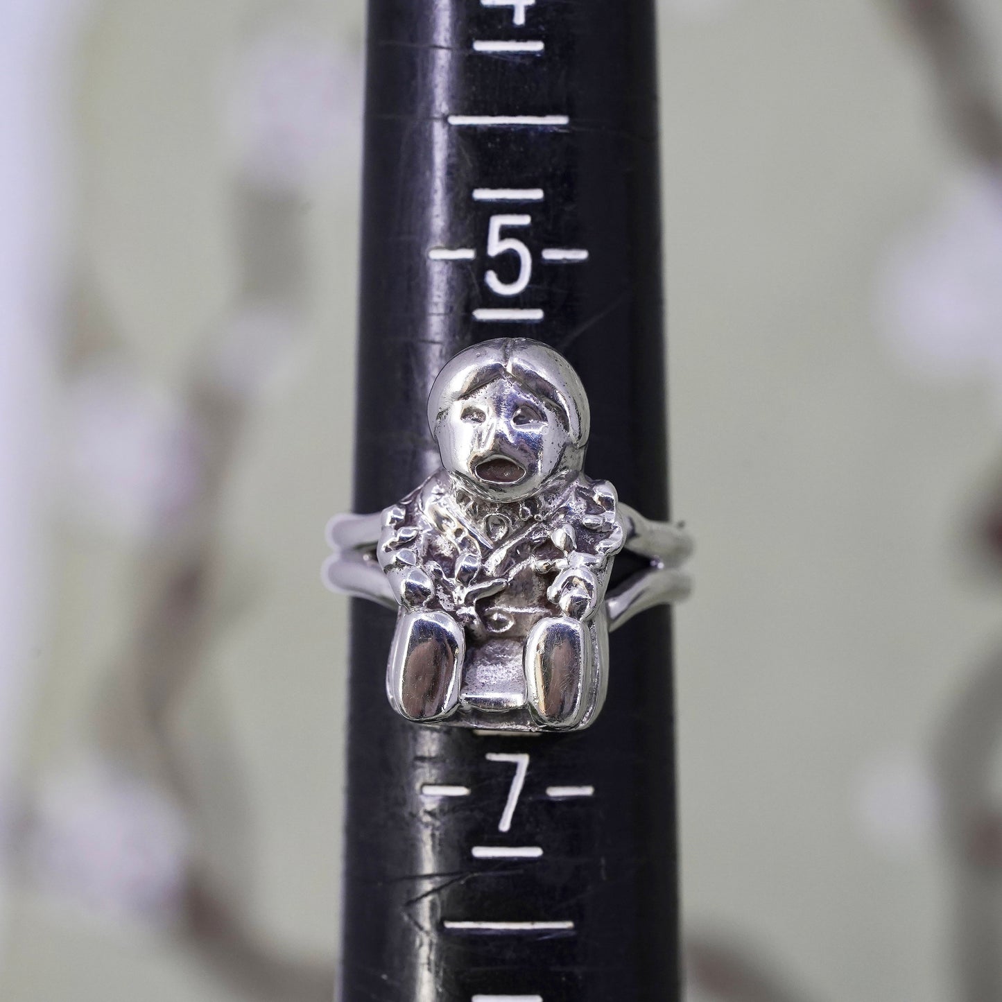Size 6, Carol Felley Storyteller Southwest Native American Sterling Silver Ring