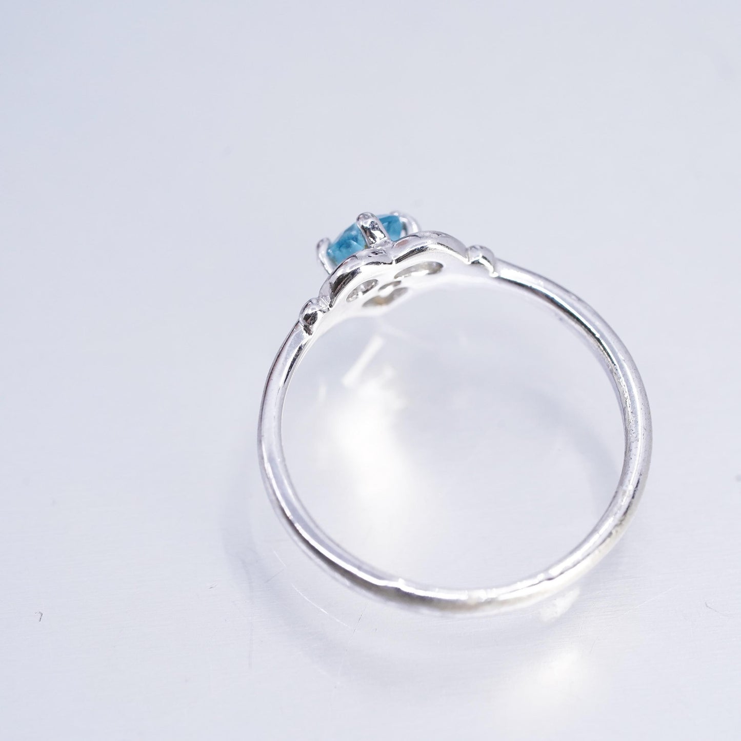 size 6.5, vintage Sterling Silver 925 engagement heart ring with topaz