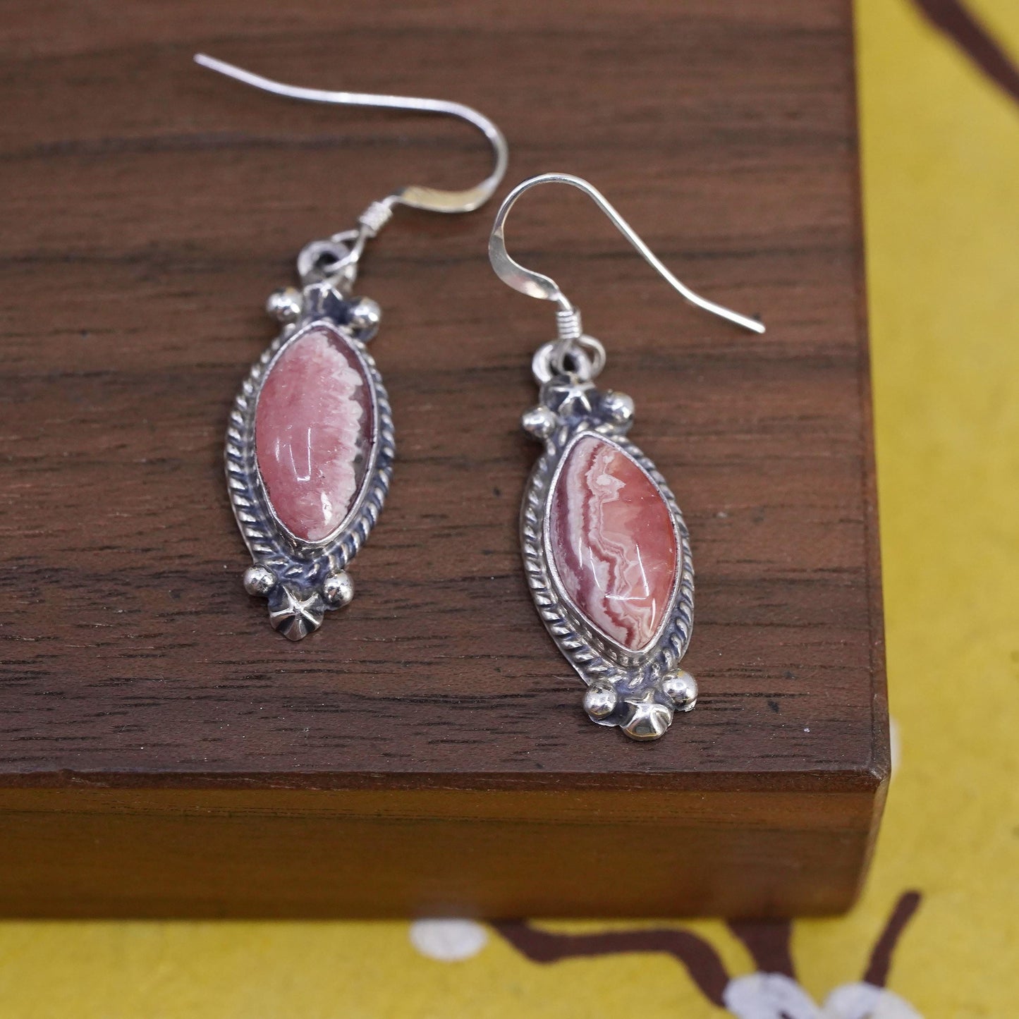 Vintage southwestern Sterling silver 925 handmade earrings pink Rhodochrosite