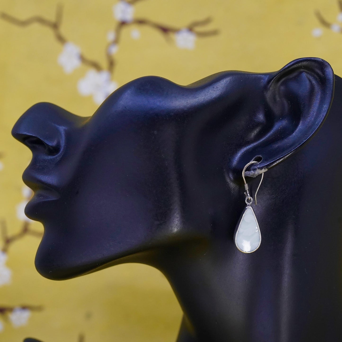 Vintage sterling 925 silver handmade earrings, w/ teardrop white agate dangles