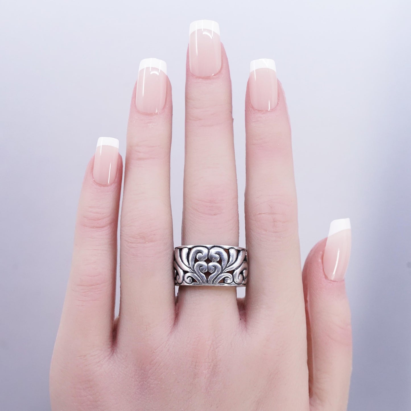 Size 8.5, vintage Sterling 925 silver handmade ring, filigree heart band