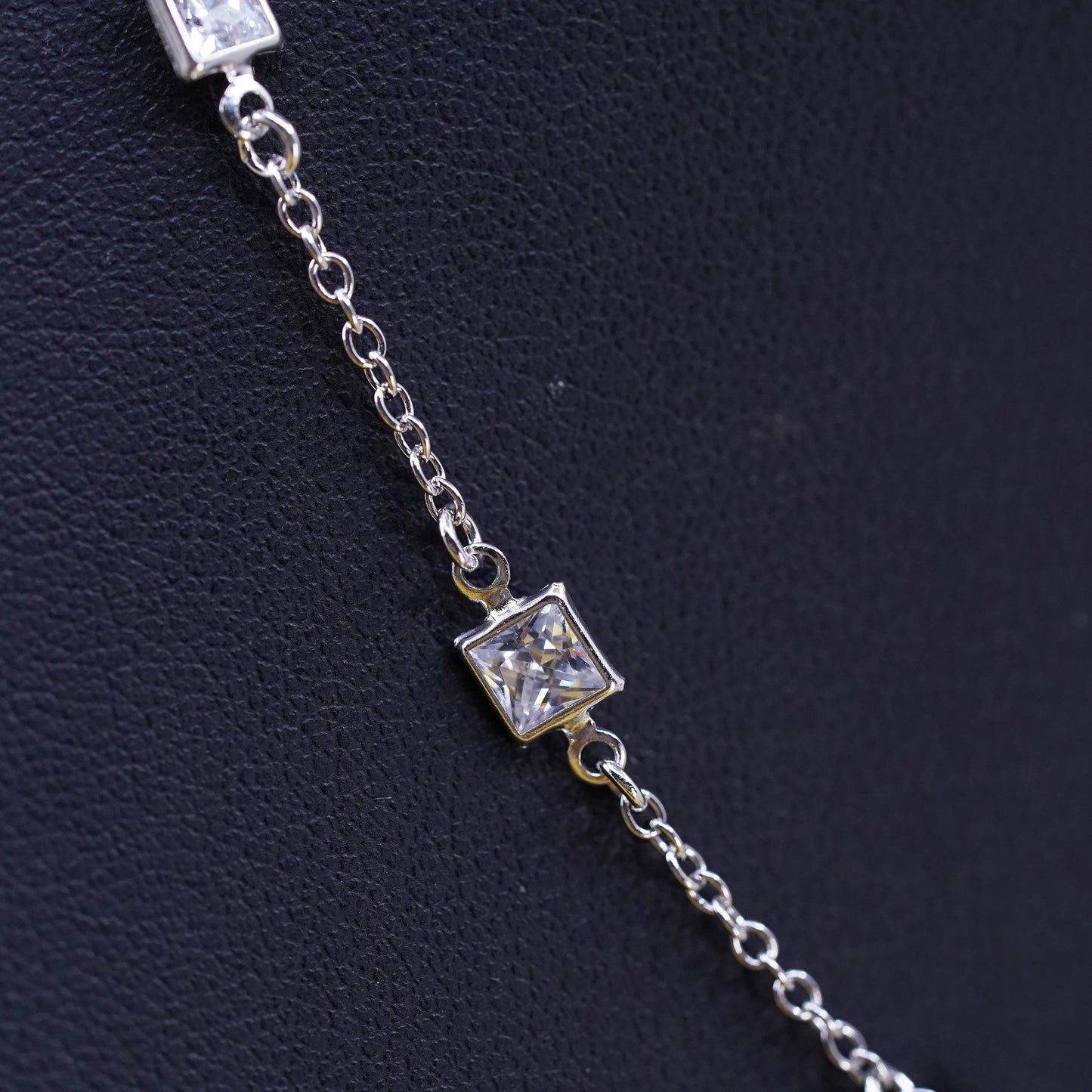 16”, vintage Sterling silver necklace, 925 circle chain with square Cz