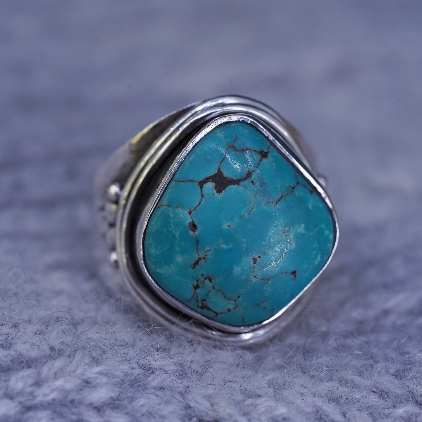 Size 7, Sterling 925 silver ring, Native American, southwestern with turquoise