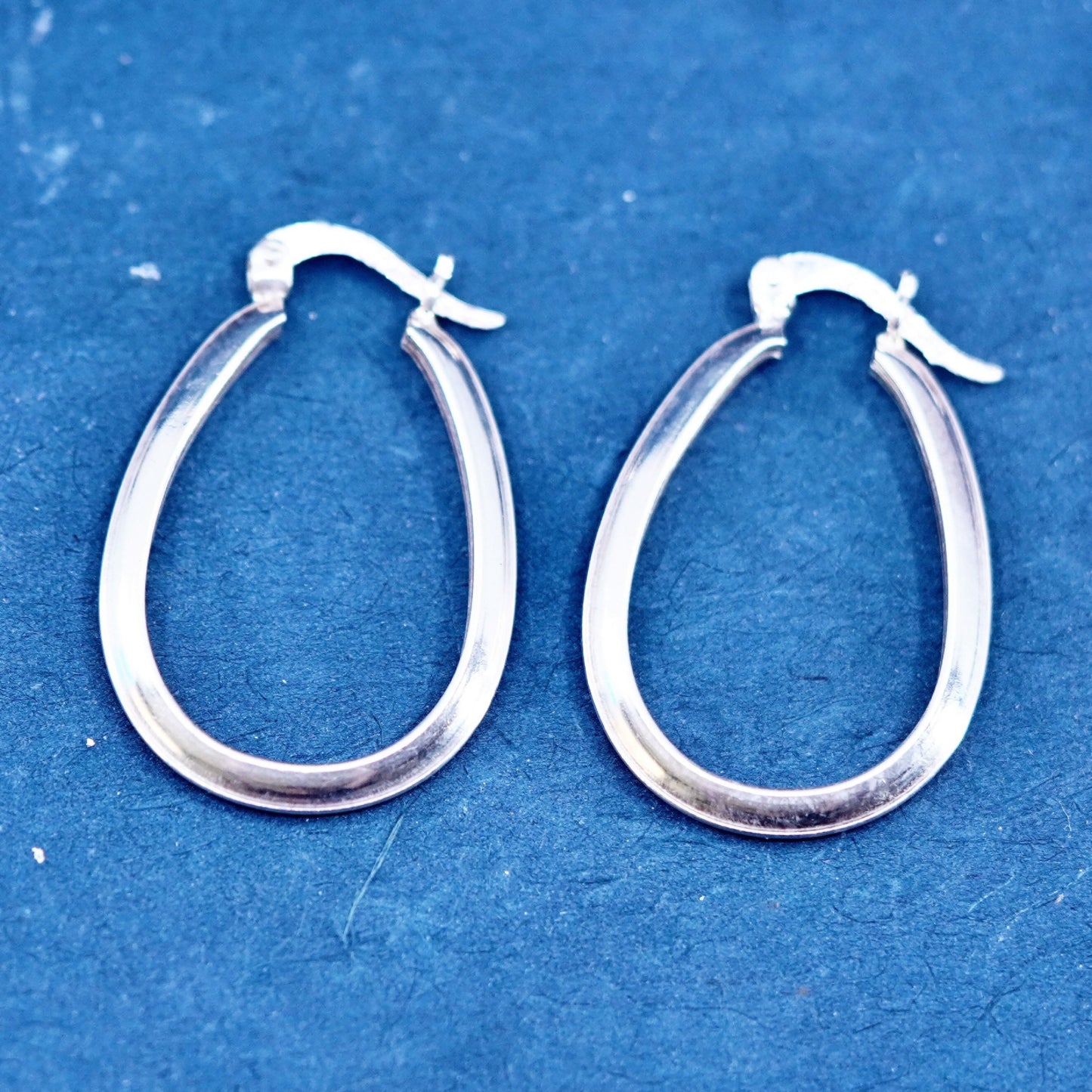 1”, vintage Sterling silver handmade earrings, ribbed 925 oval hoops, huggie