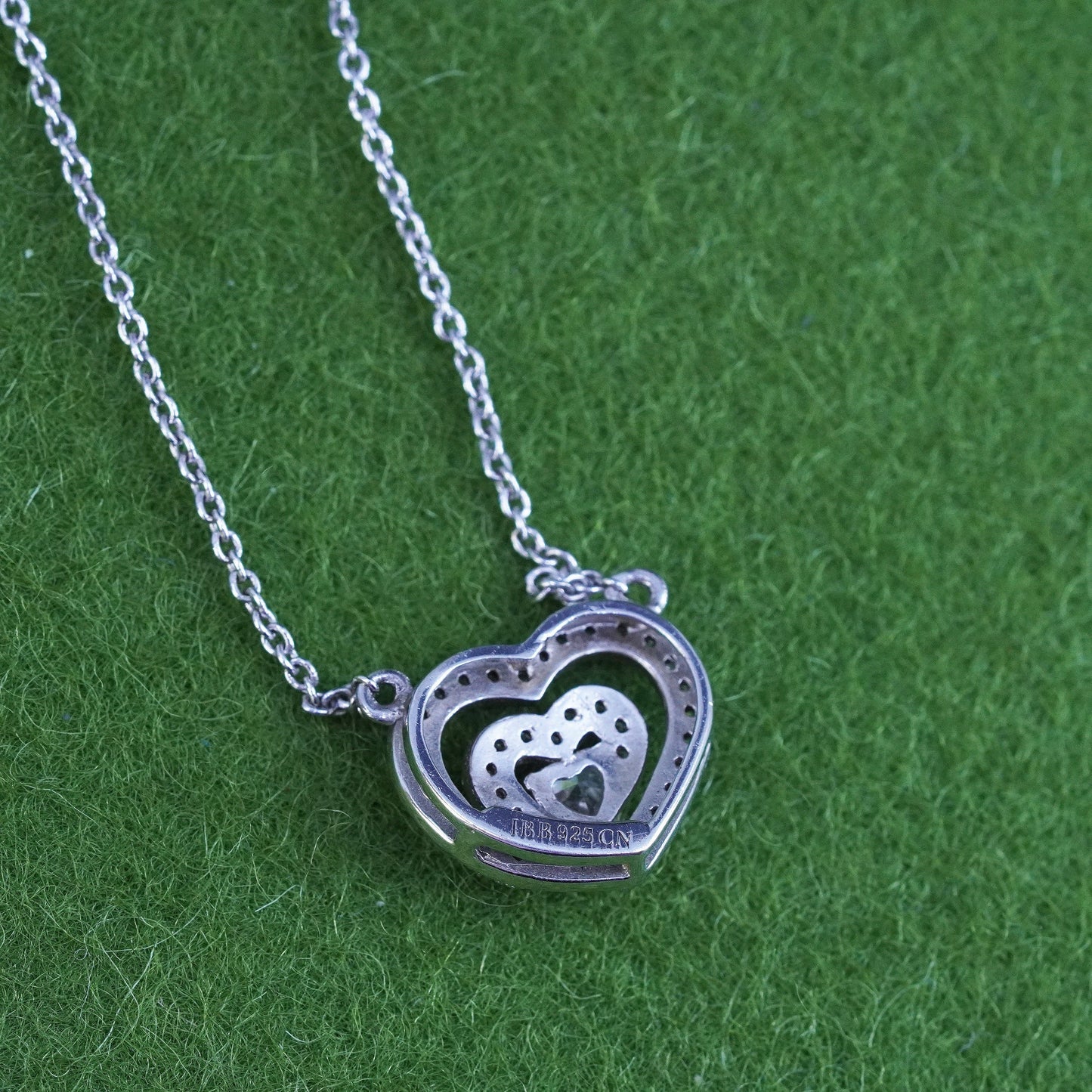 18”, Vintage sterling silver circle chain with Cluster Cz heart pendant