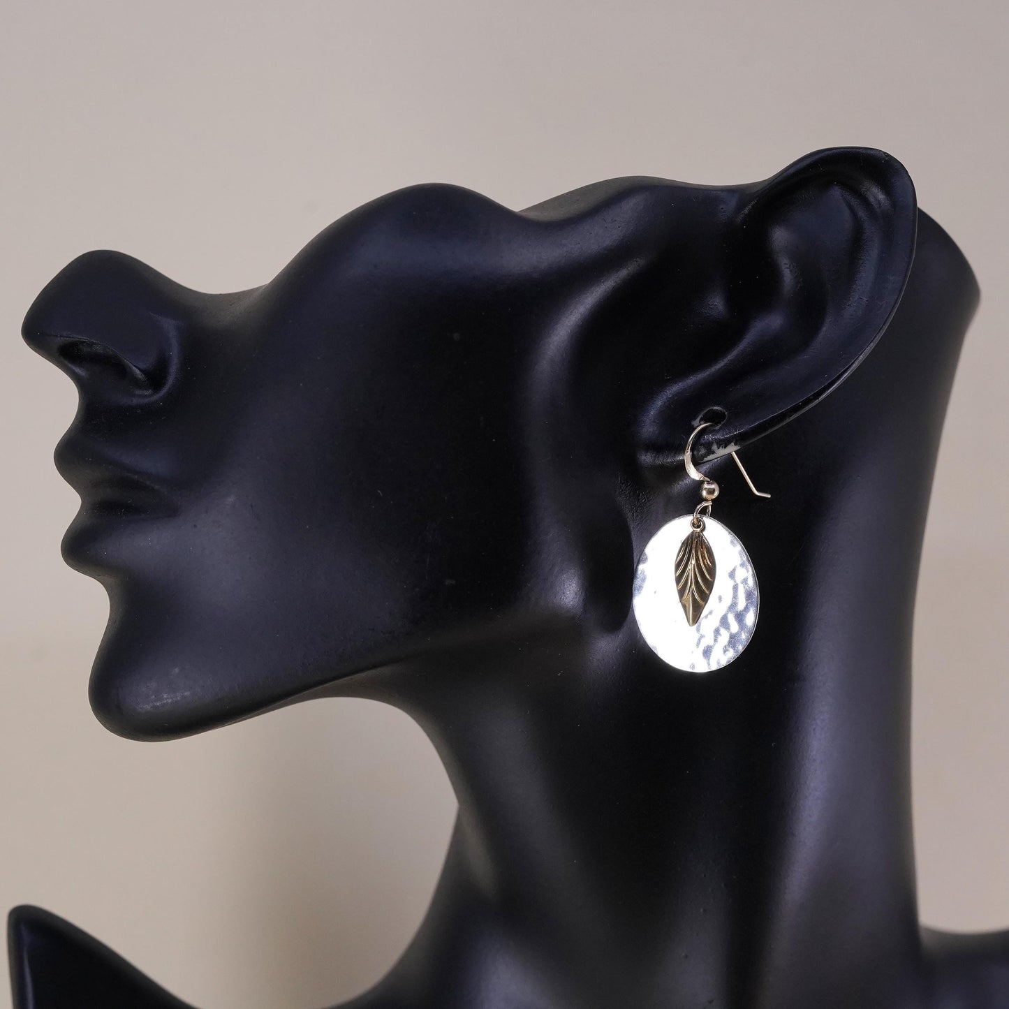 Vintage Sterling 925 Silver Hammered oval disc Earrings yellow gold leaf charms
