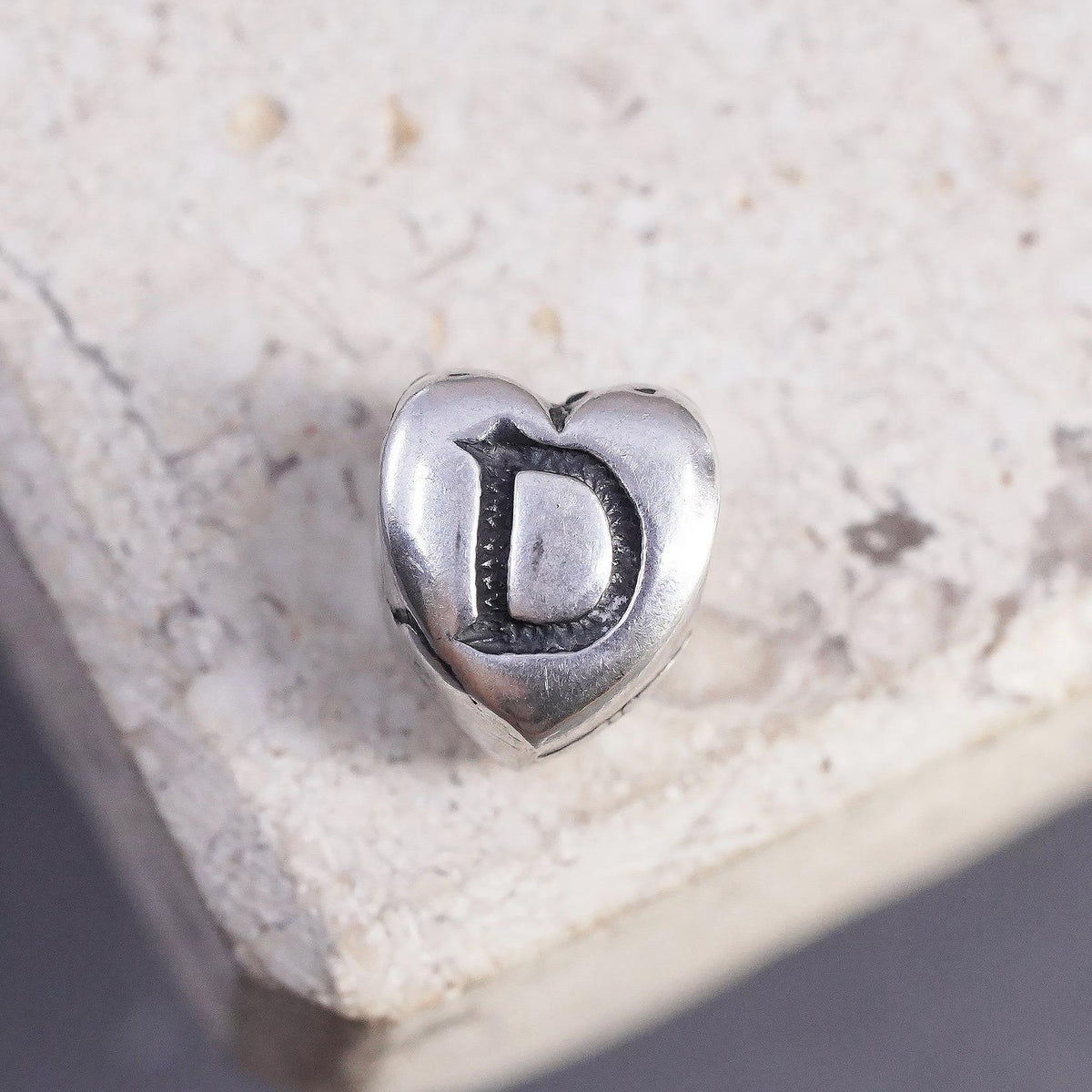 VTG sterling silver handmade pendant, 925 heart bead charm embossed letter D