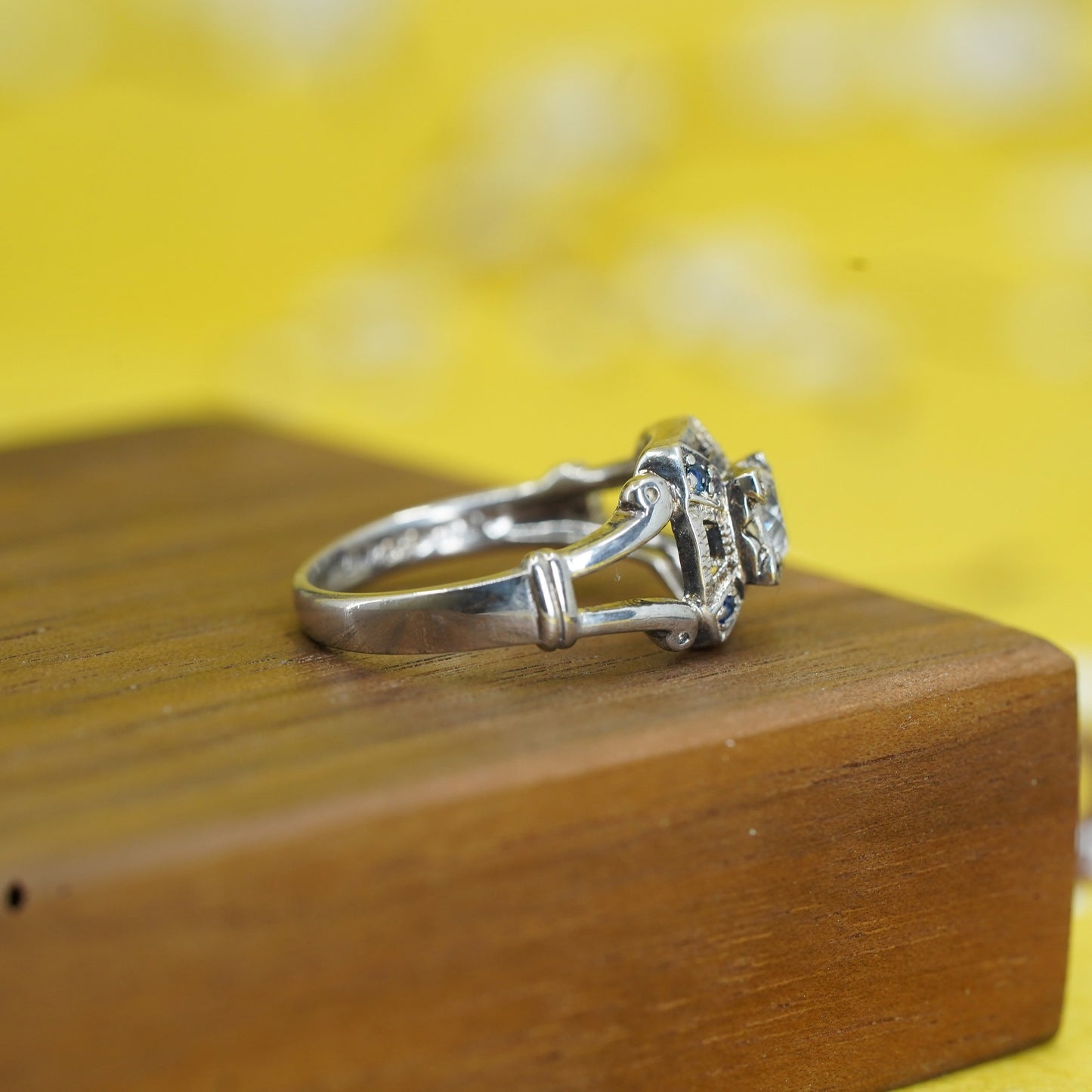 Size 8, vintage Sterling silver 925 engagement ring with cz