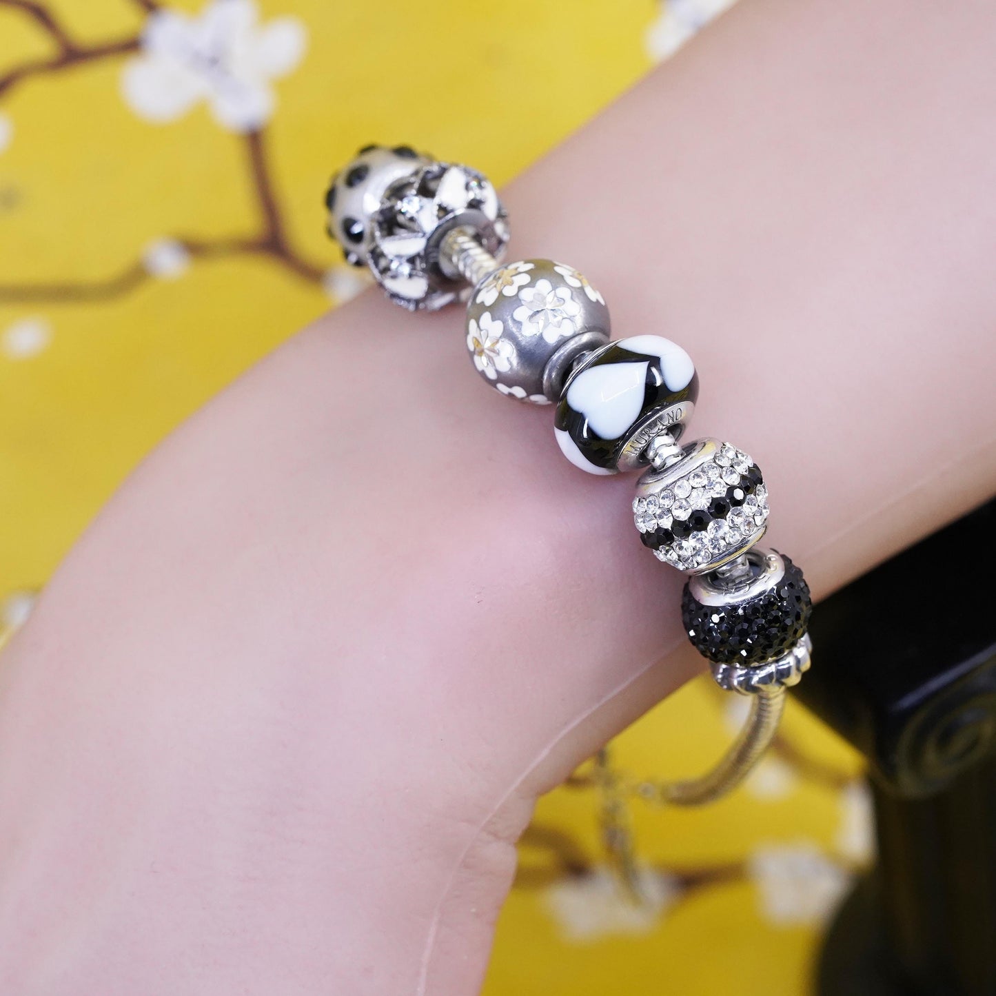 6.75”, Ralph Lauren sterling silver bracelet 925 snake chain glass floral charm