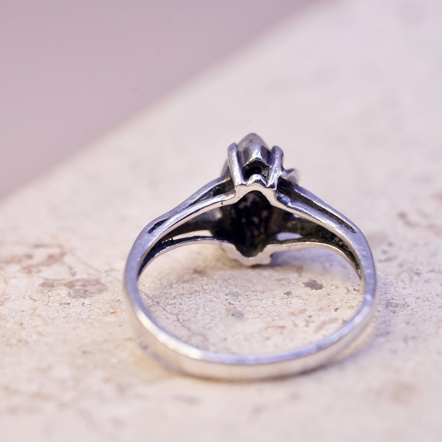Size 5.5, VTG 925 Sterling Silver Chalcedony Cocktail Ring, 925 statement band