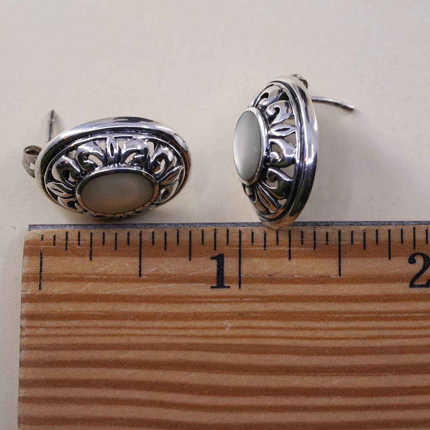 Vintage sterling silver earrings, 925 filigree studs with oval mother of pearl