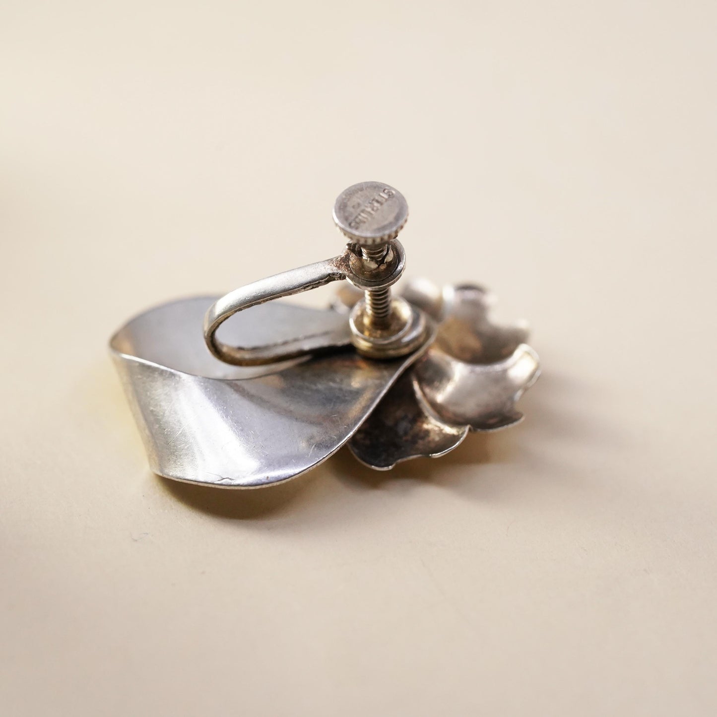 Vintage sterling silver handmade single earring, 925 screw back flower