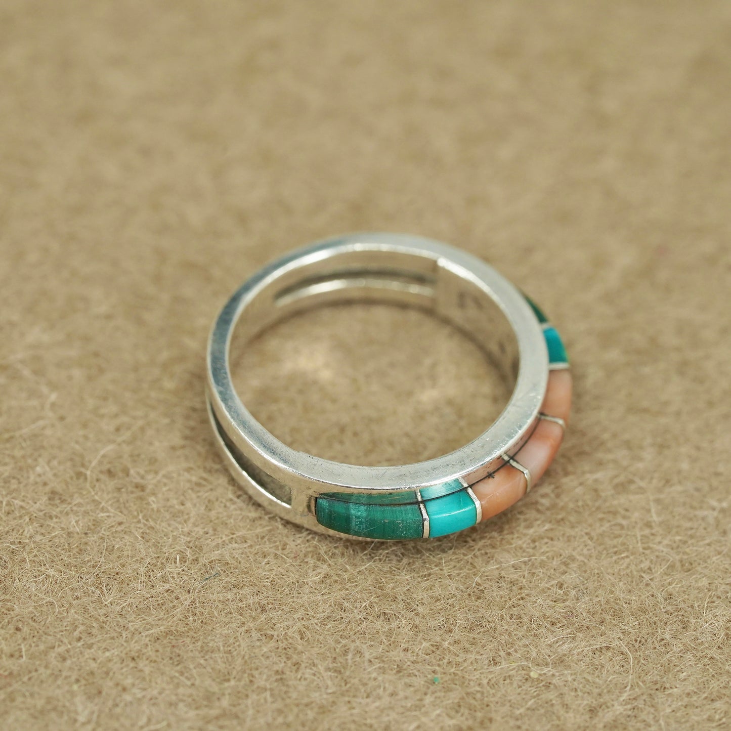Size 7, Native American navajo Sterling 925 silver band ring turquoise coral