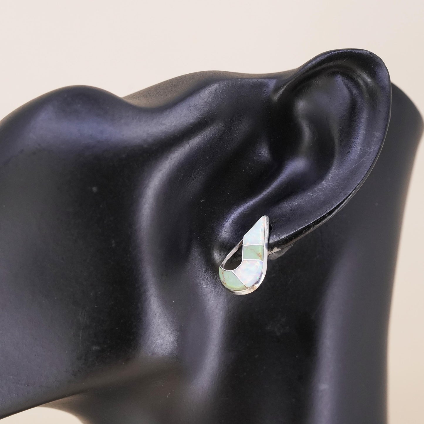 Native American Zuni single earring. Sterling 925 silver teardrop stud opal