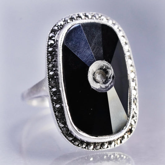 Size 6, vintage Sterling 925 silver handmade ring with onyx marcasite around