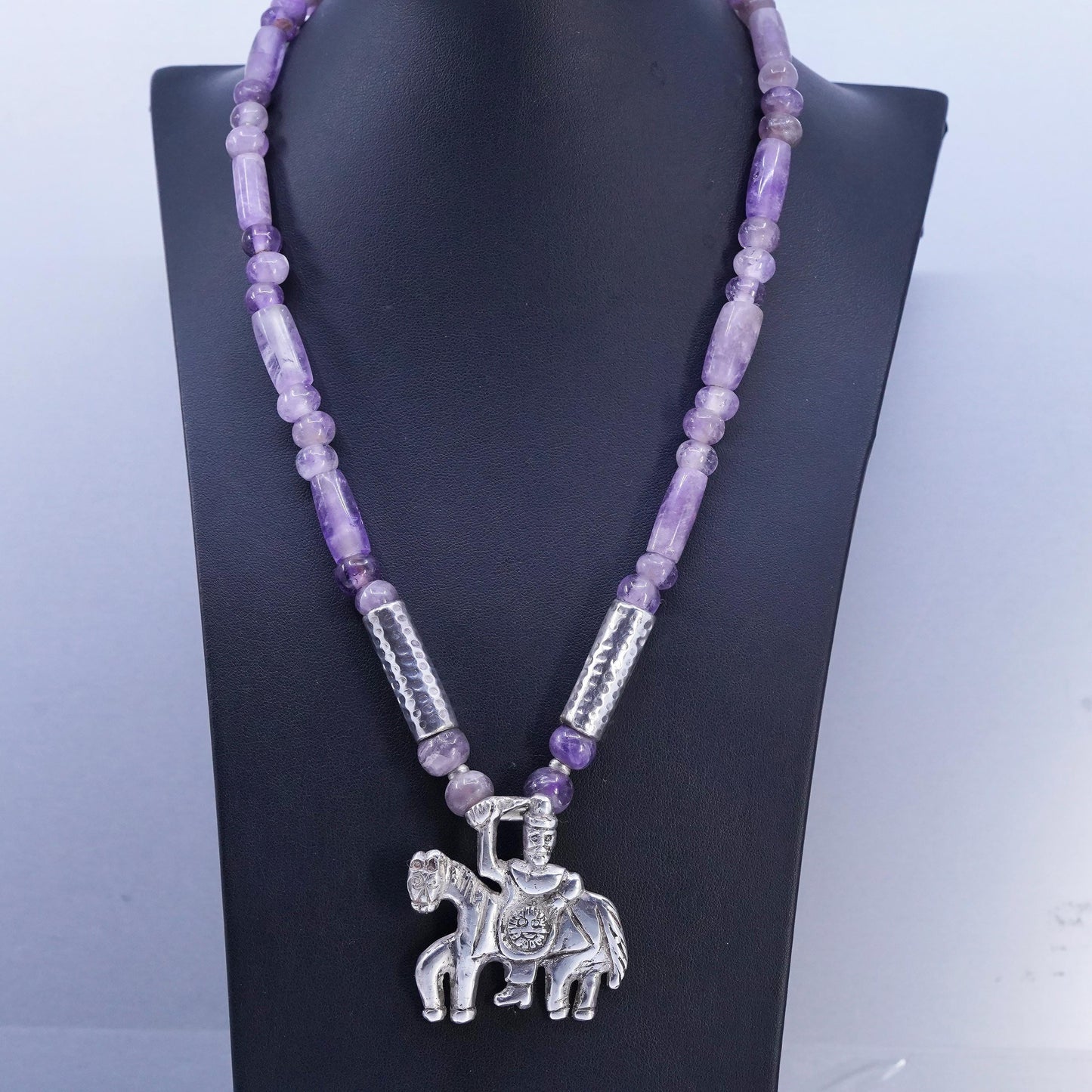 20", Mexican Aztec Sterling 925 silver necklace amethyst tube horse pendant