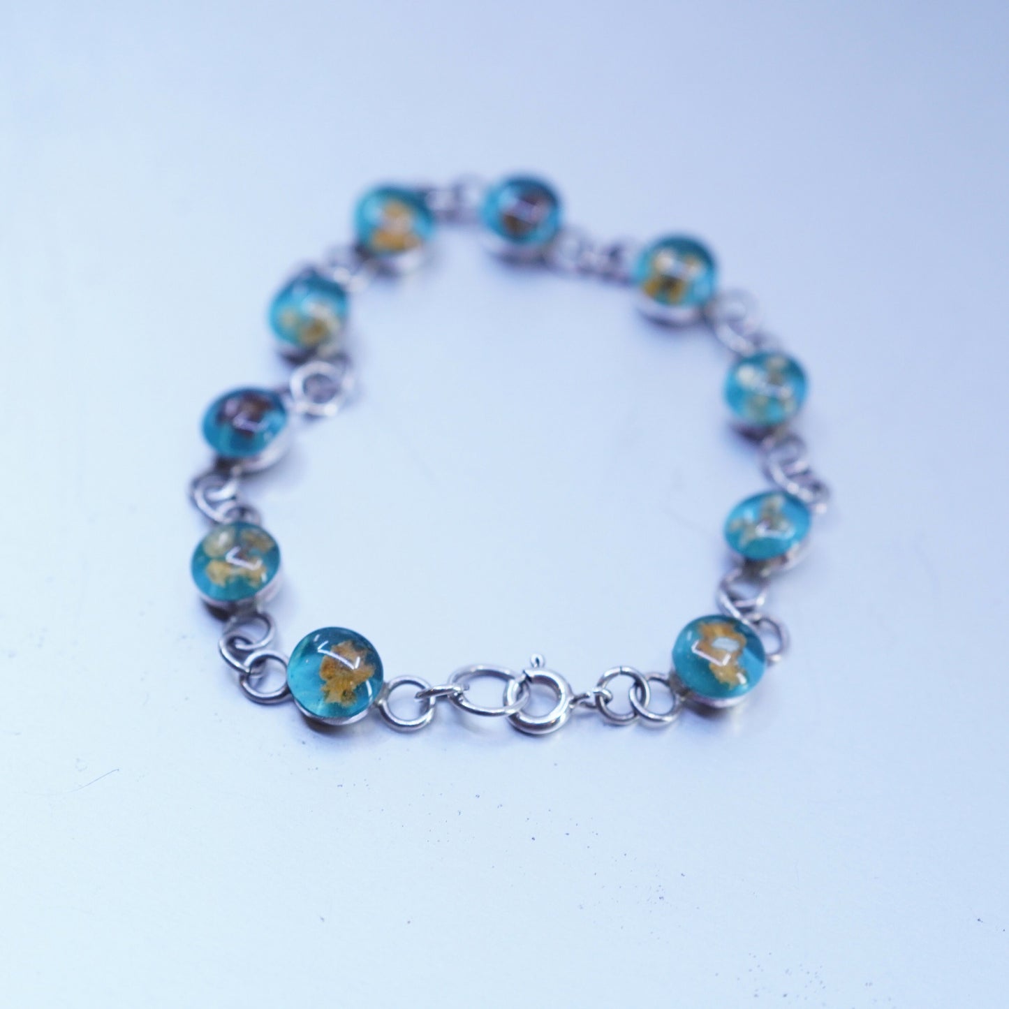 7.5”, Vintage Sterling 925 silver handmade resin flower bracelet