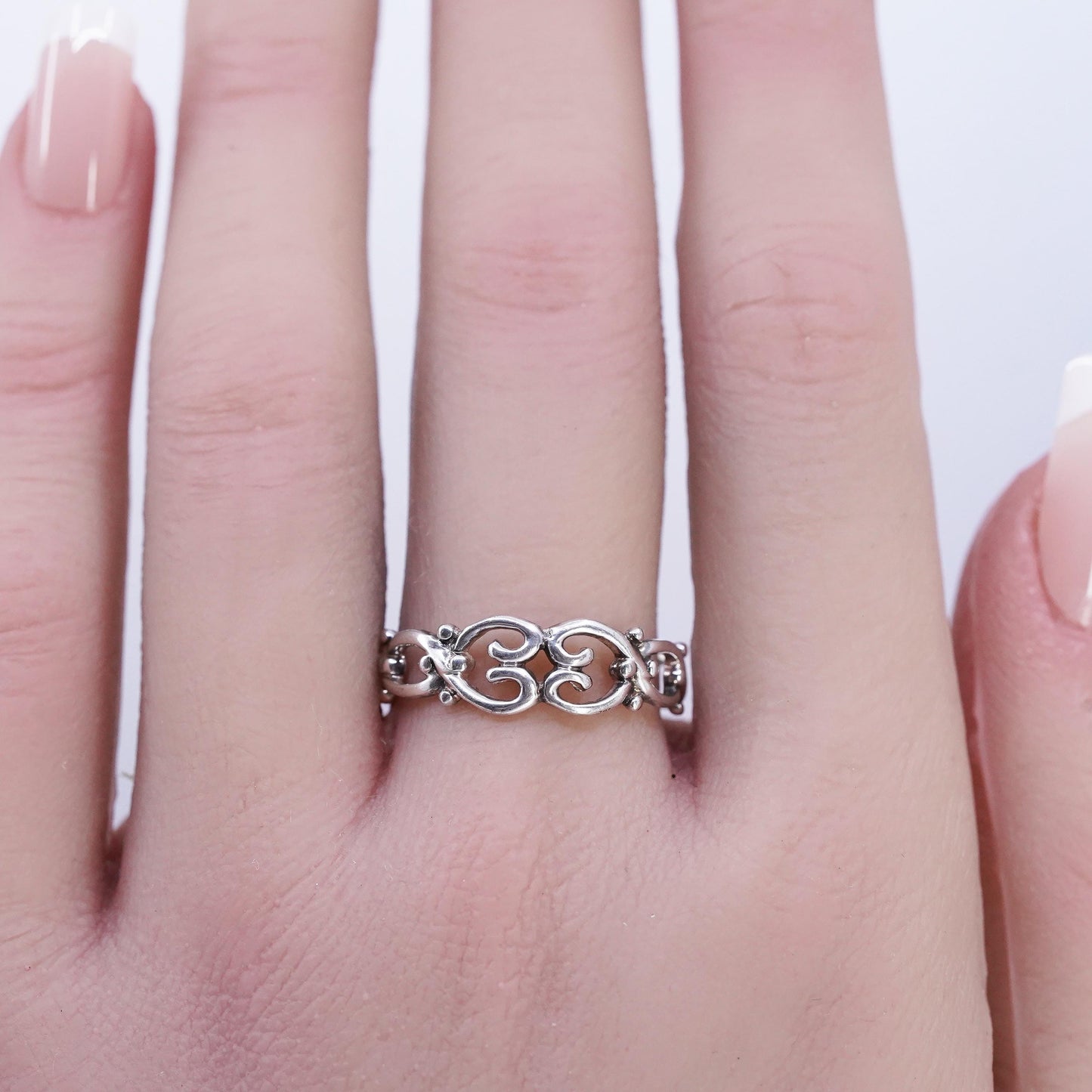 Size 9, Vintage Sterling Silver Handmade Ring, 925 filigree heart band