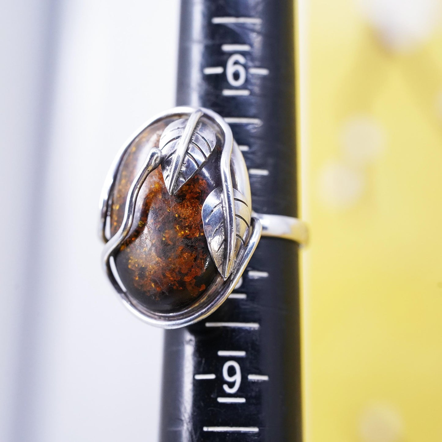 Size 7.5, vintage Sterling 925 silver statement wired ring oval Amber leaves