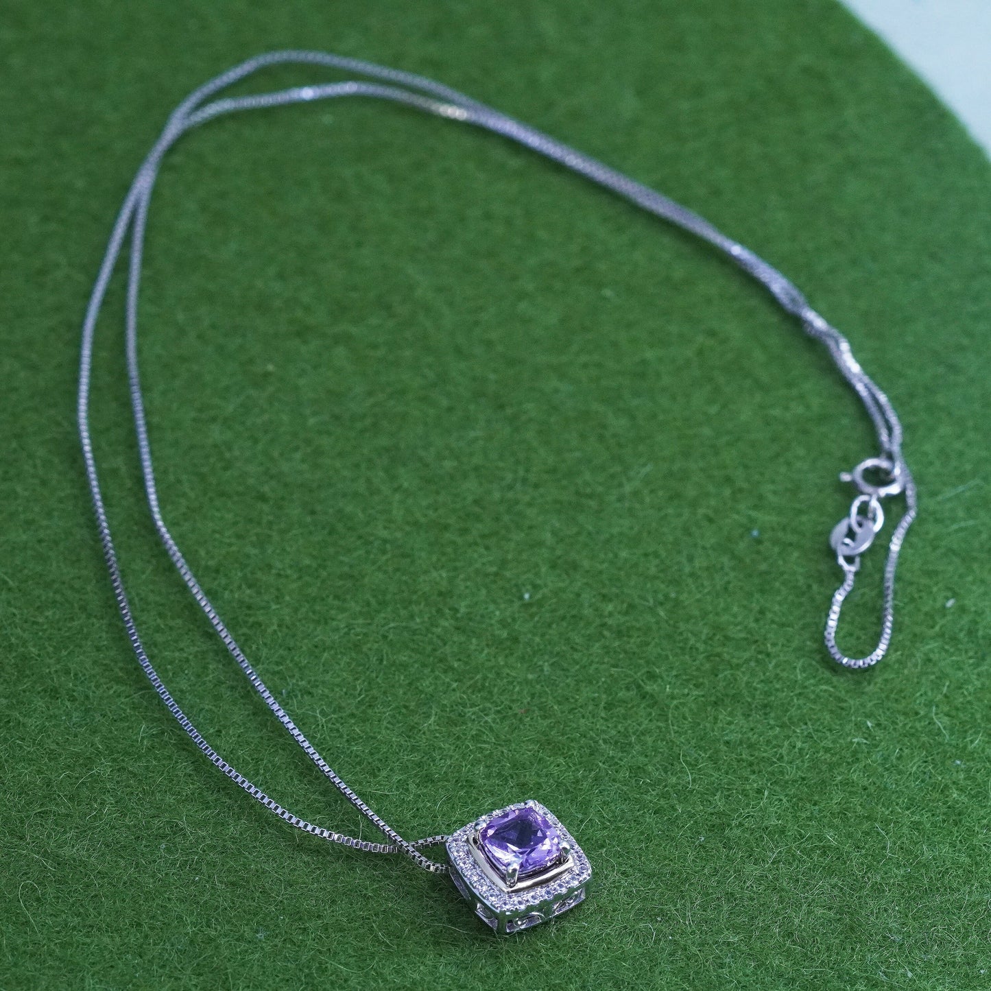 18”, two tone Sterling silver necklace, 925 circle chain 10K gold heart diamond
