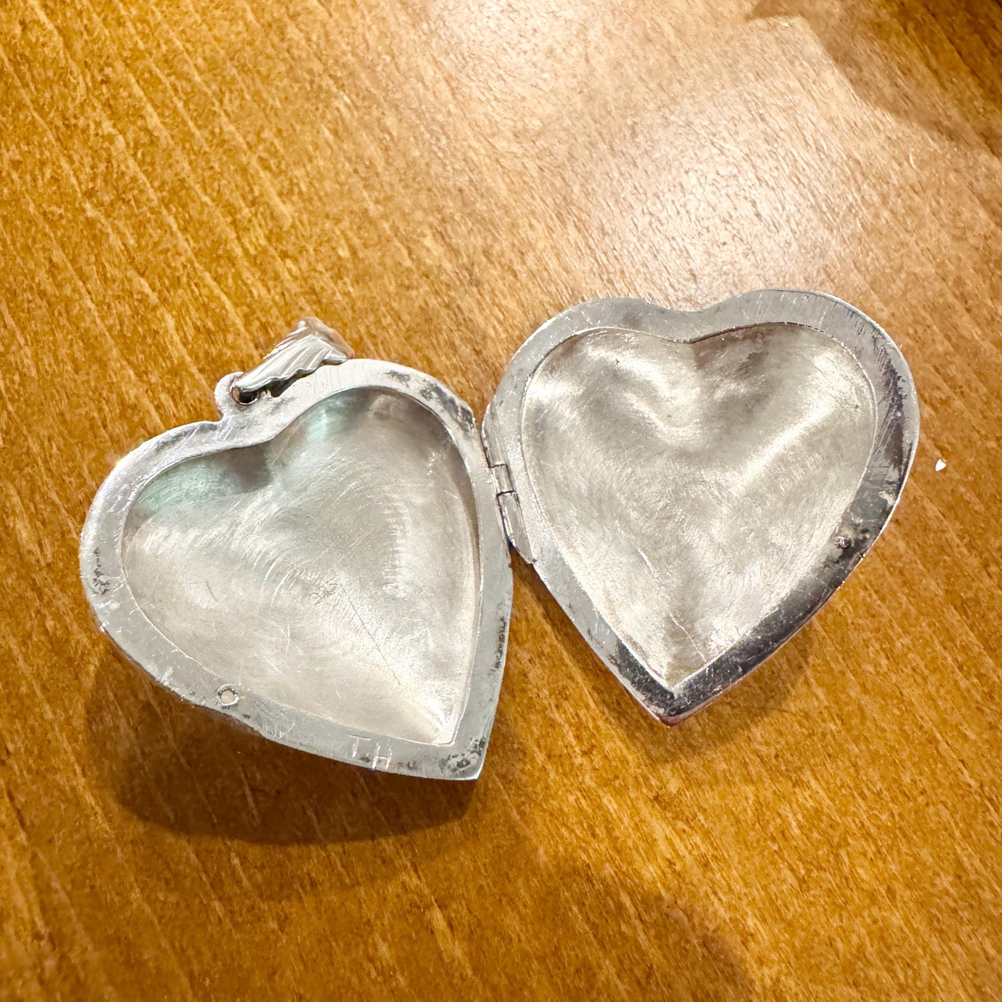 1.25” Vintage Sterling silver pendant, floral textured 925 heart photo locket