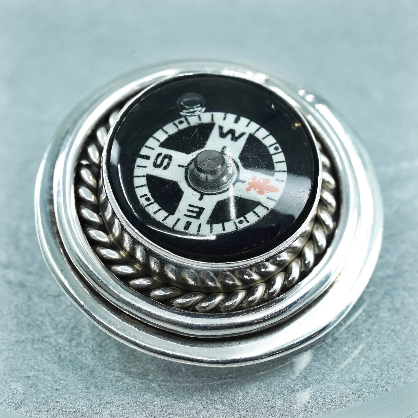 Vintage Mexican sterling 925 silver handmade compass pendant