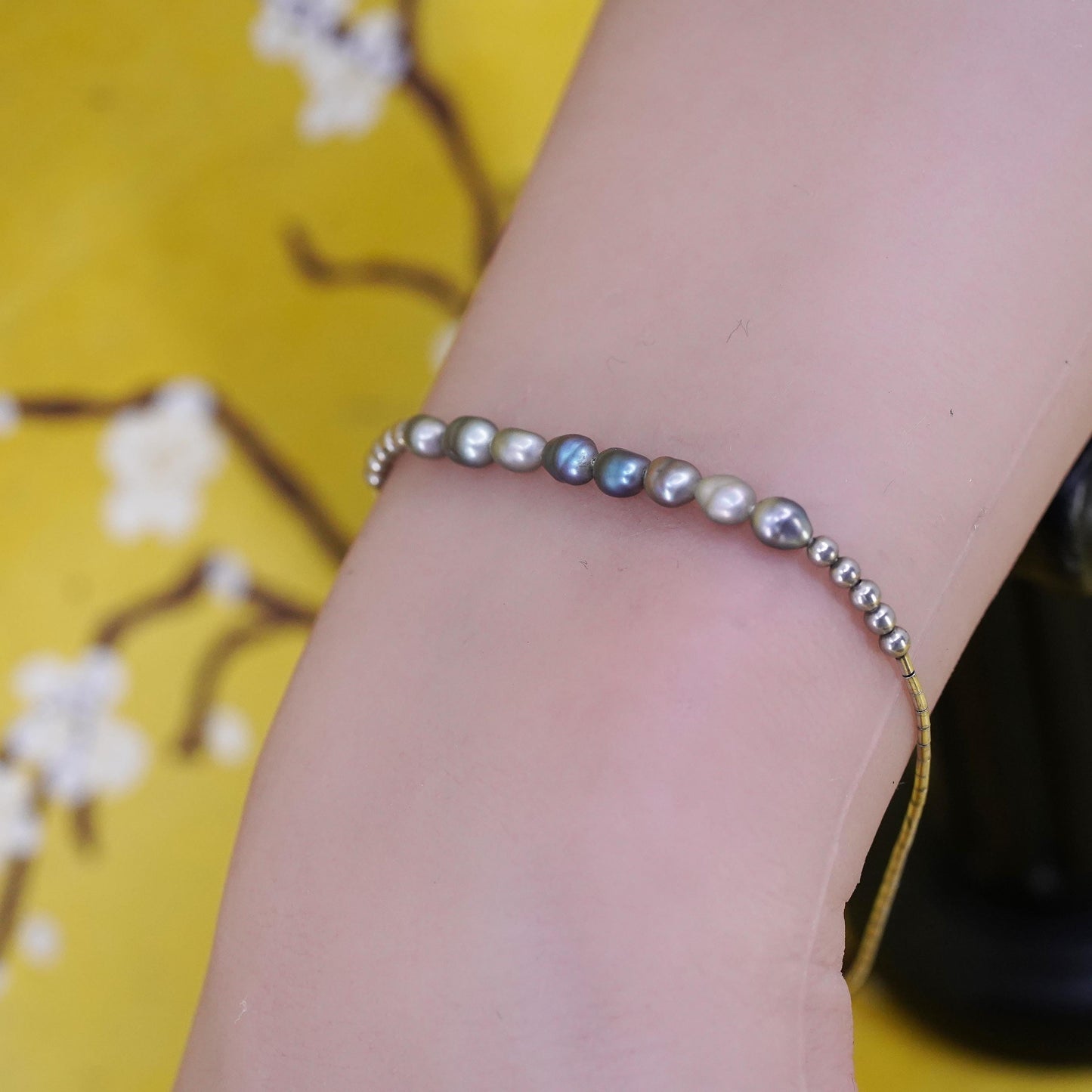 7.25", vintage sterling silver bracelet, liquid 925 Silver with pearl beads
