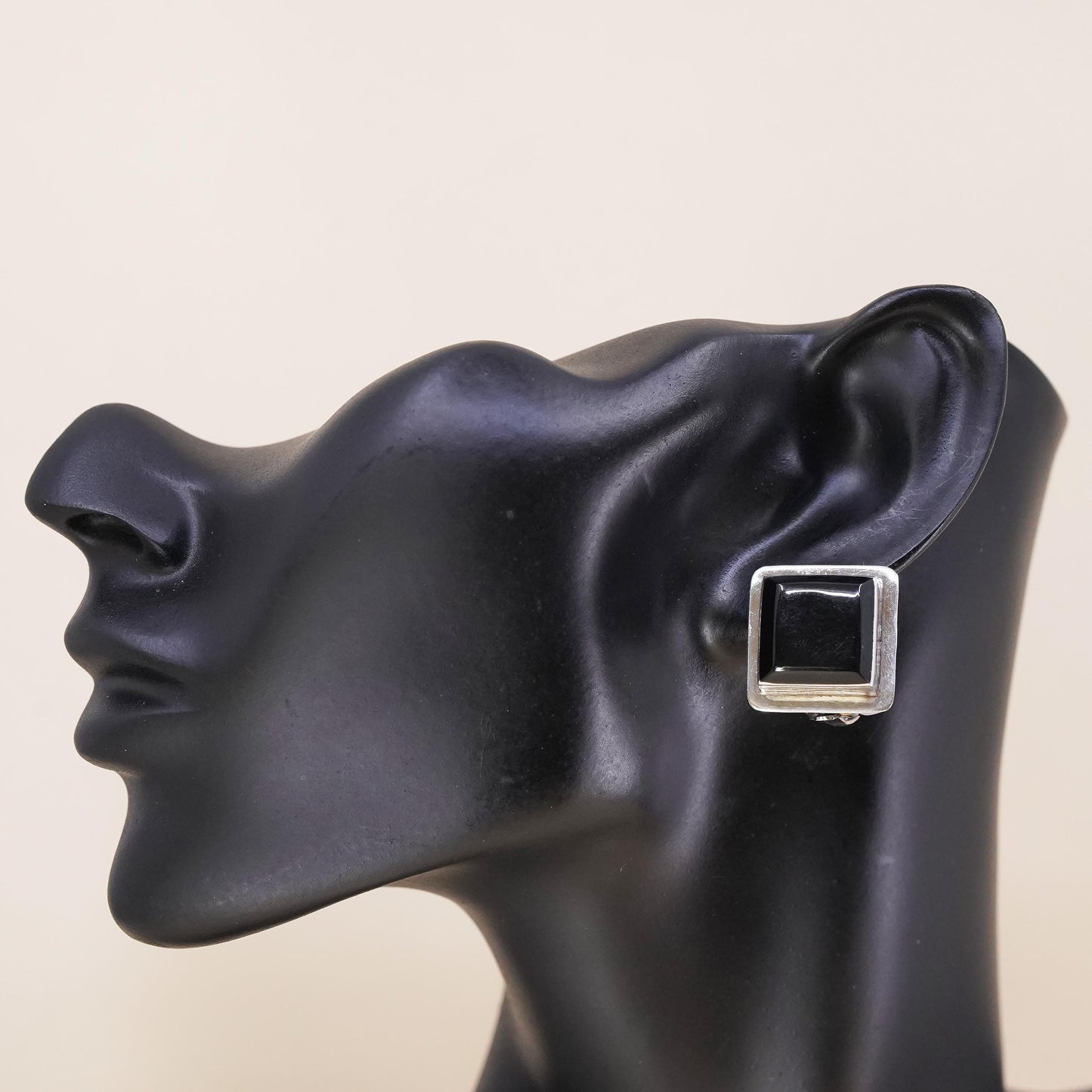 Vintage Mexican sterling silver single earring, 925 silver square clip on onyx
