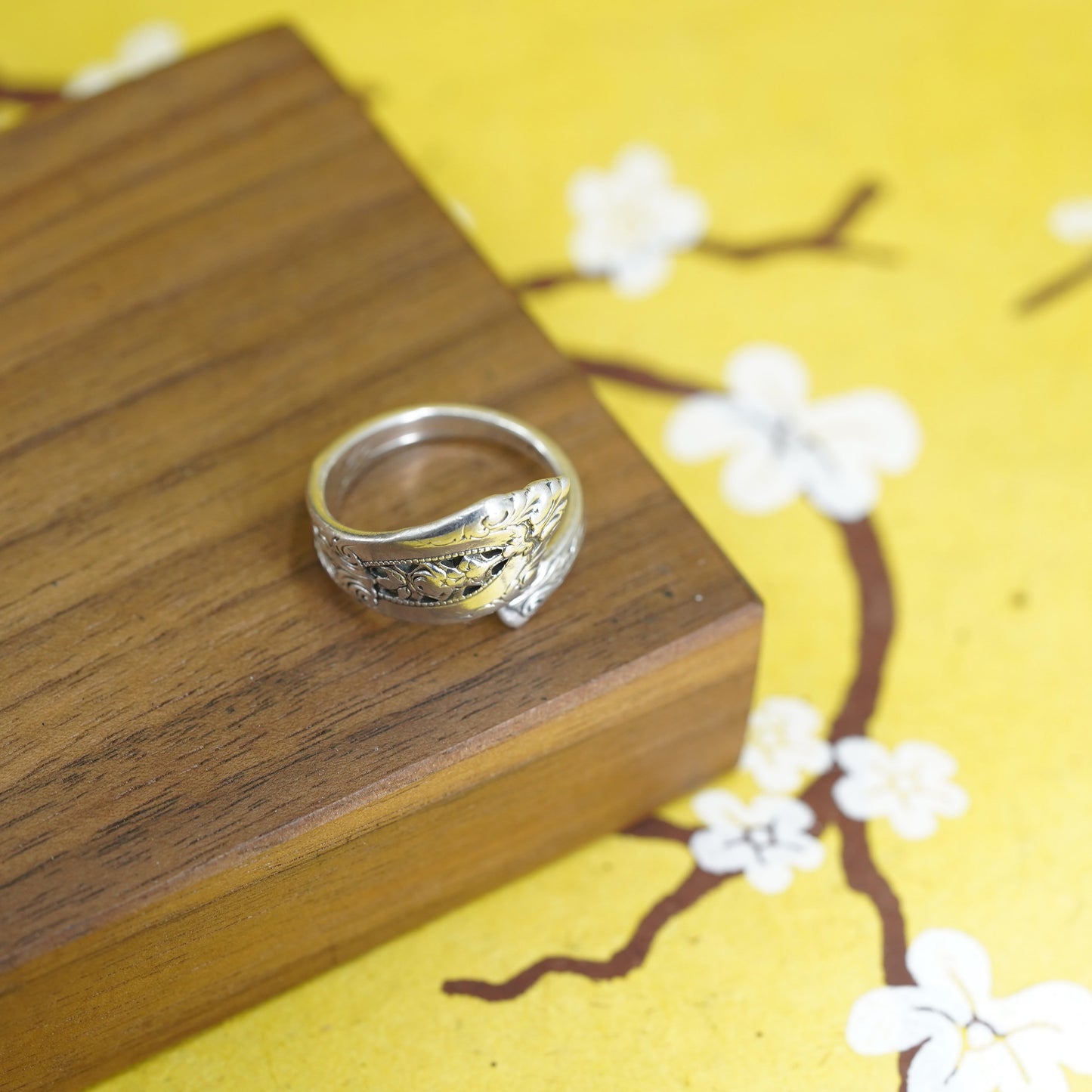 Size 7, Wallace Sterling silver wrap band, 925 spoon ring