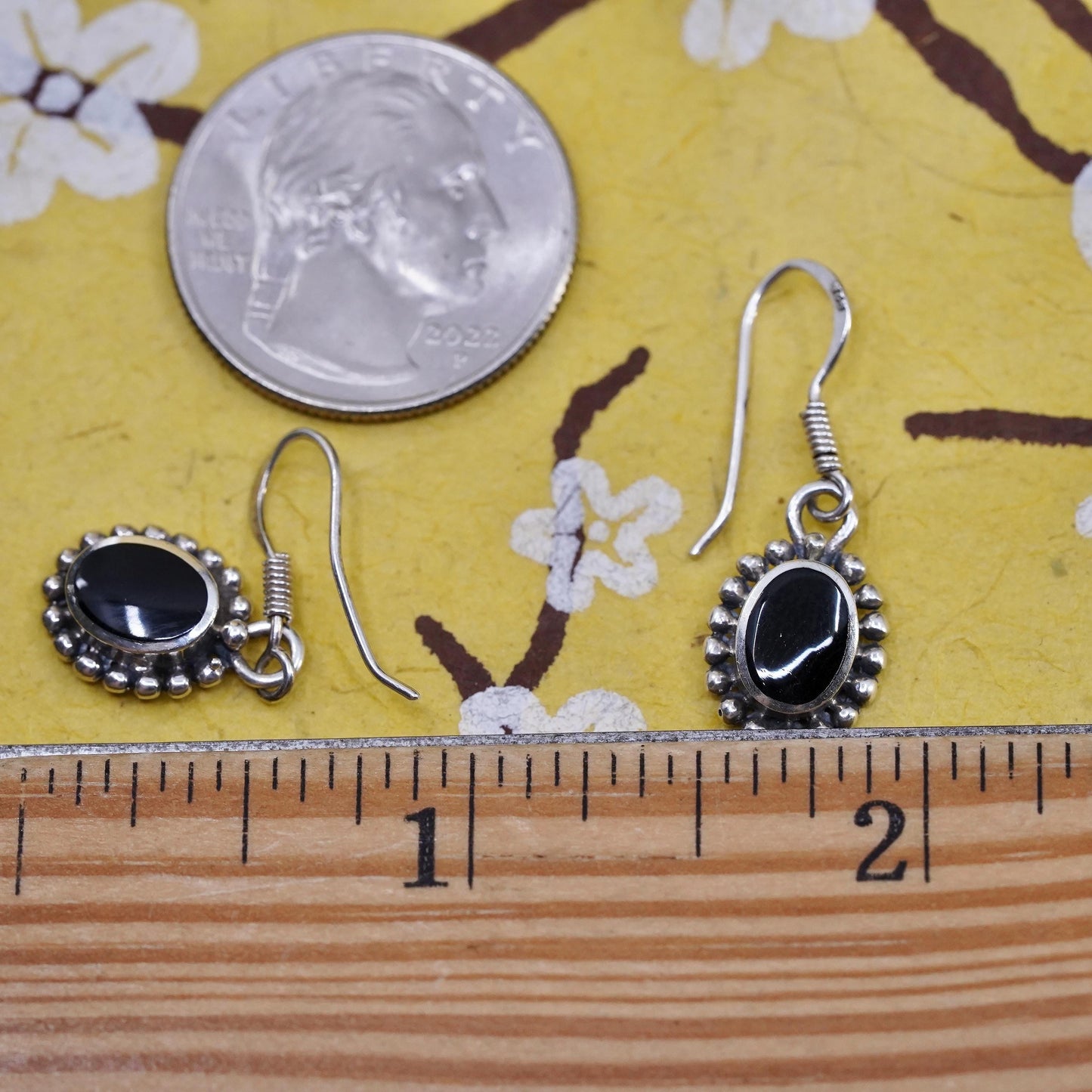 Vintage Sterling 925 silver handmade oval earrings with onyx and beads