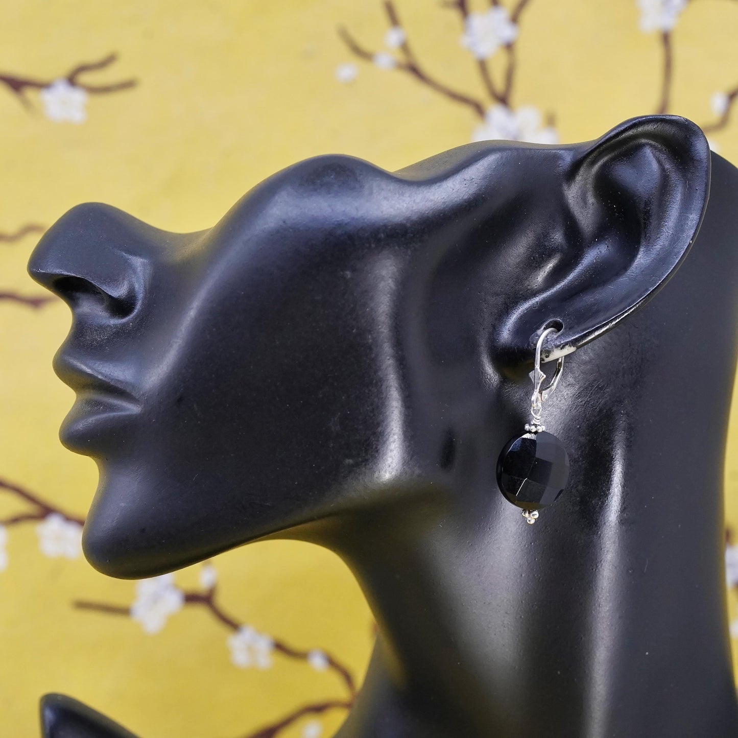 Vintage Sterling 925 silver handmade earrings with circle onyx