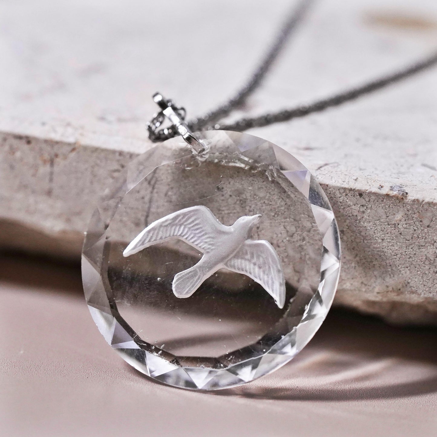 20”, Sterling silver necklace, 925 Singapore rope relief glass bird pendant