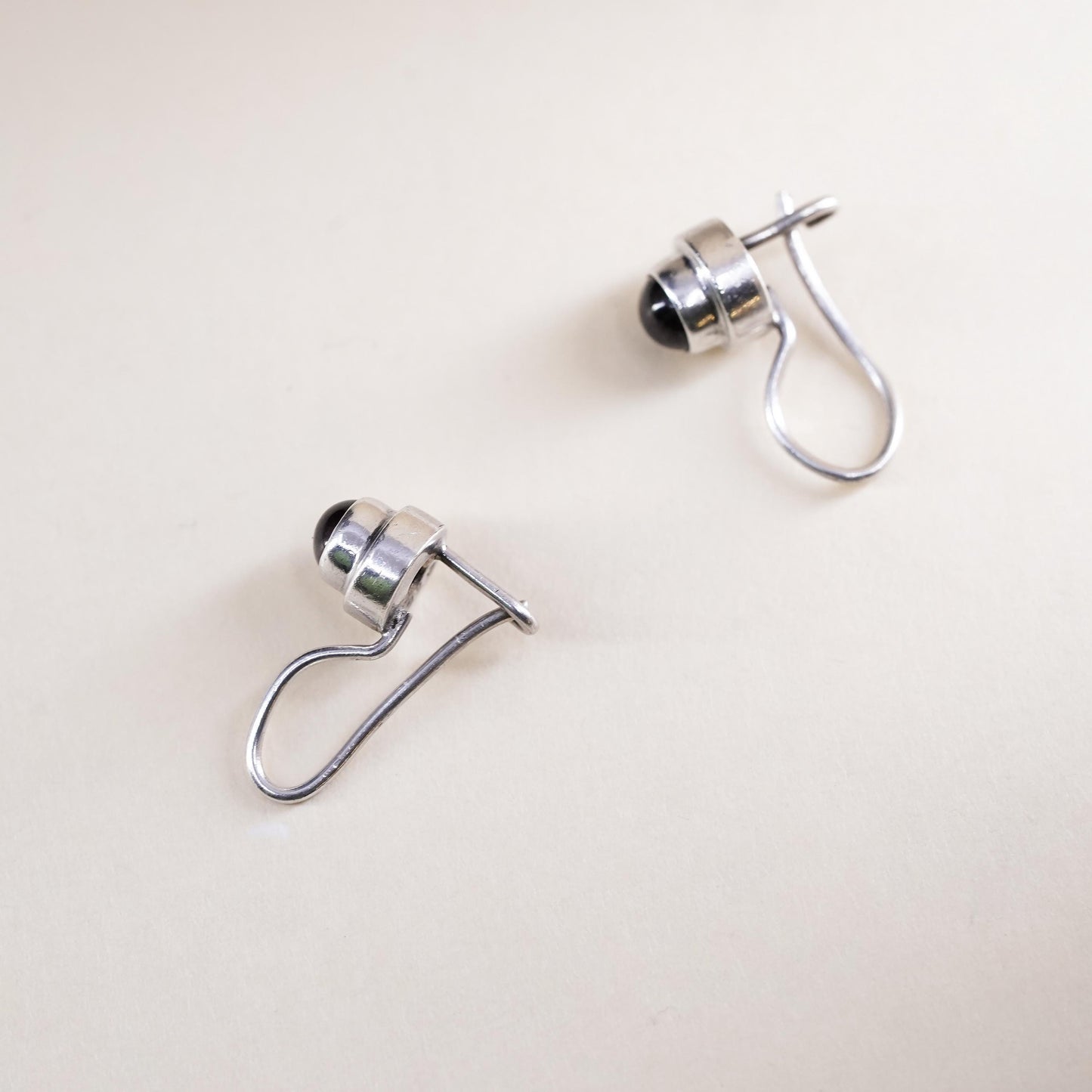 Vintage sterling silver 925 handmade earrings with garnet