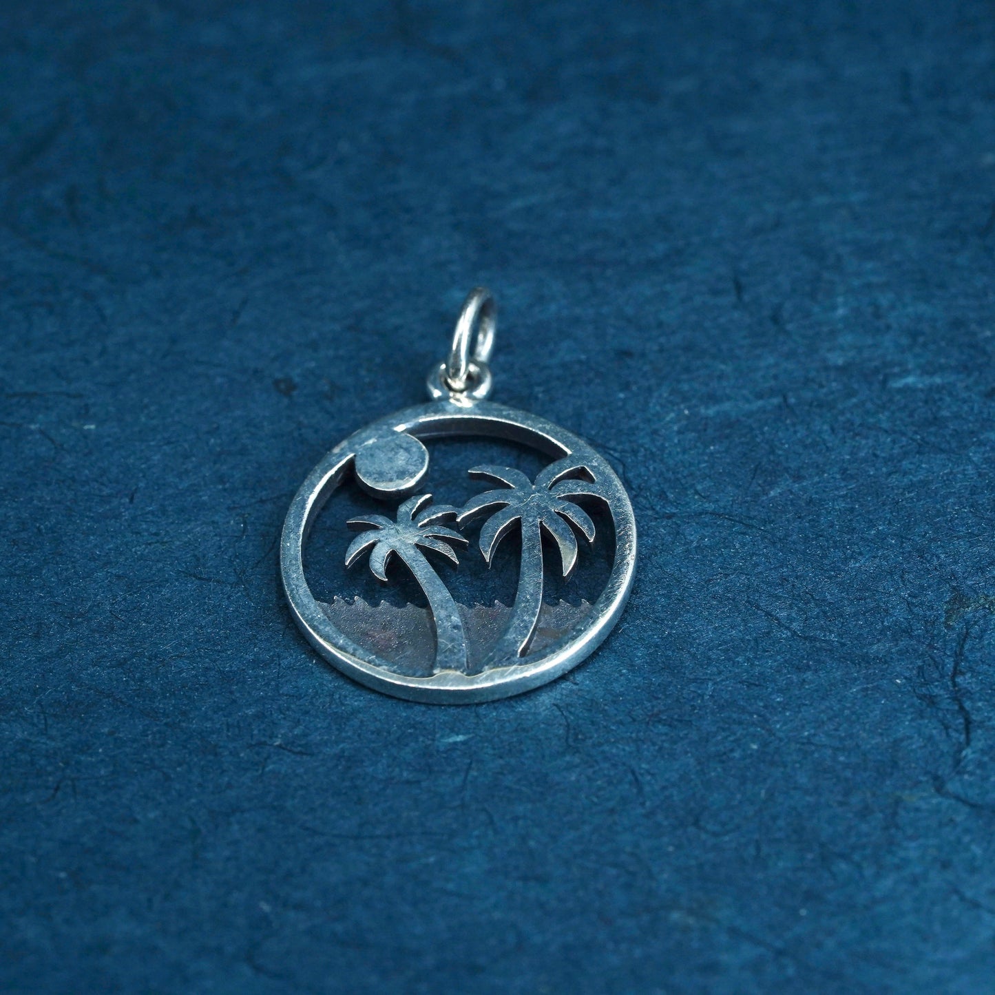 Vintage sterling silver handmade pendant, 925 circle with palm tree inlay
