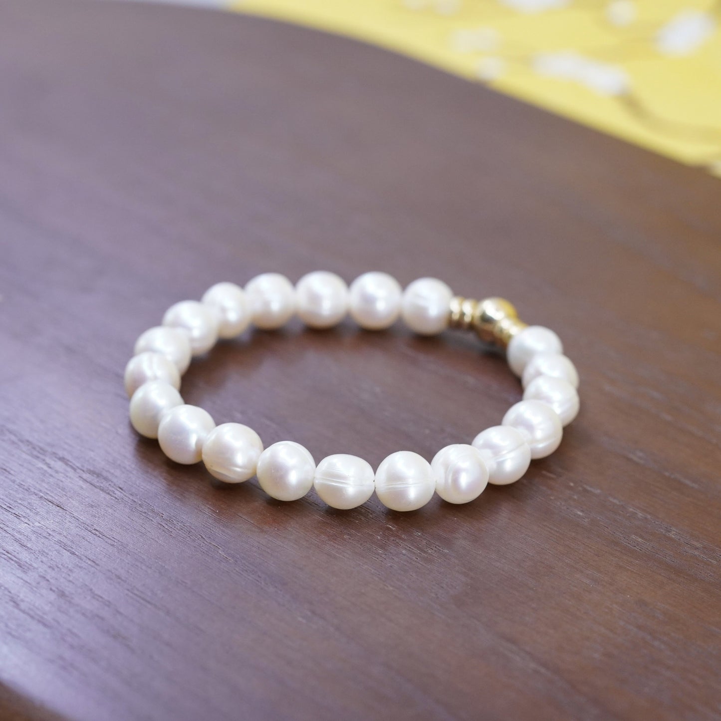 7”, Italian yellow gold over Sterling silver bead 10mm pearl elastic bracelet