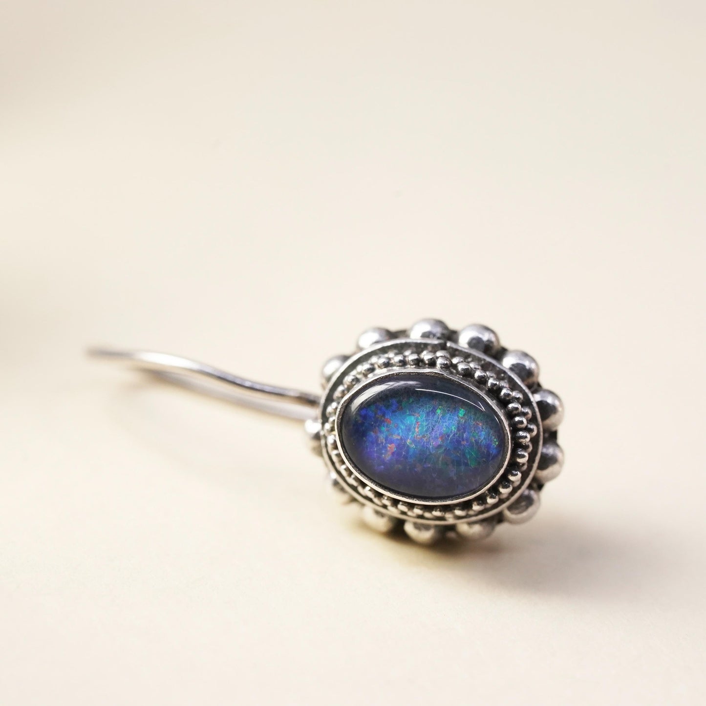 Vintage Sterling 925 silver handmade single earring with oval fire opal