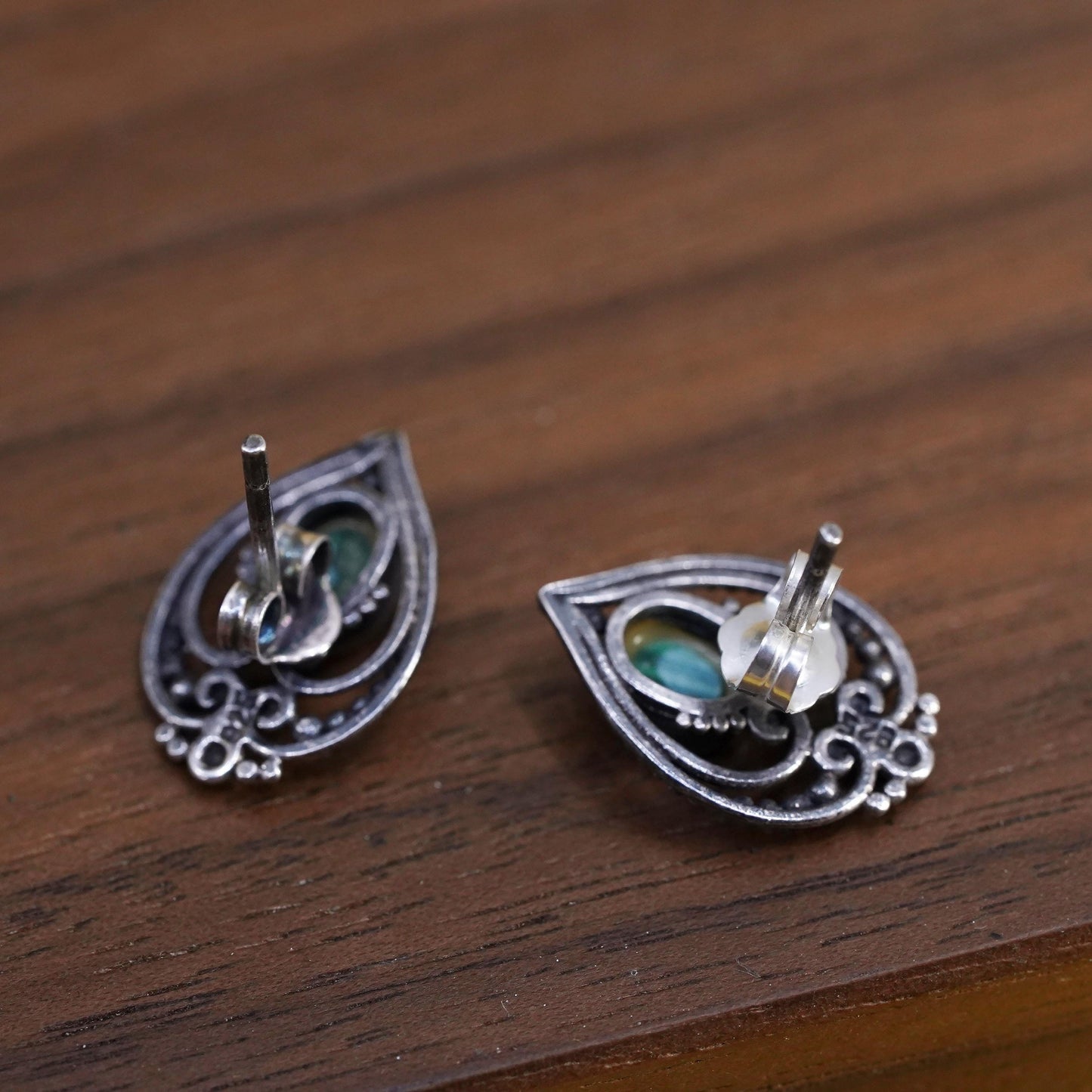 Vintage Sterling silver handmade earrings, 925 teardrop studs malachite inlay.
