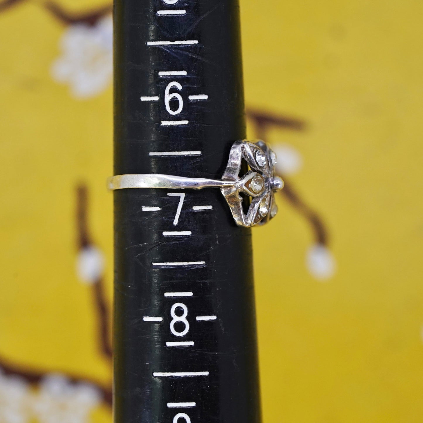 Size 6.5, vintage Sterling 925 silver handmade ring with cz snowflake flower