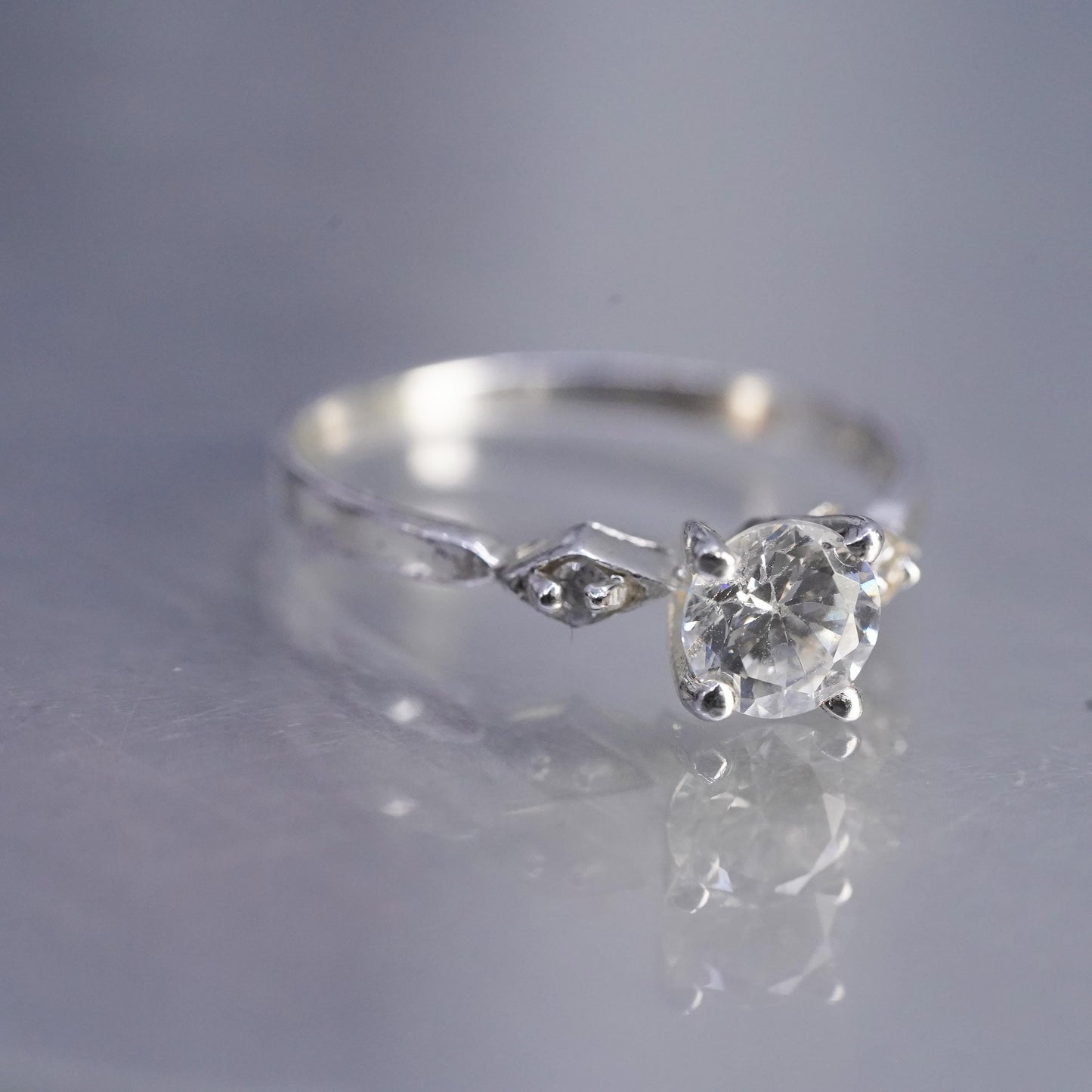 Size 7.75, vintage Sterling 925 silver statement engagement ring w/ cluster Cz