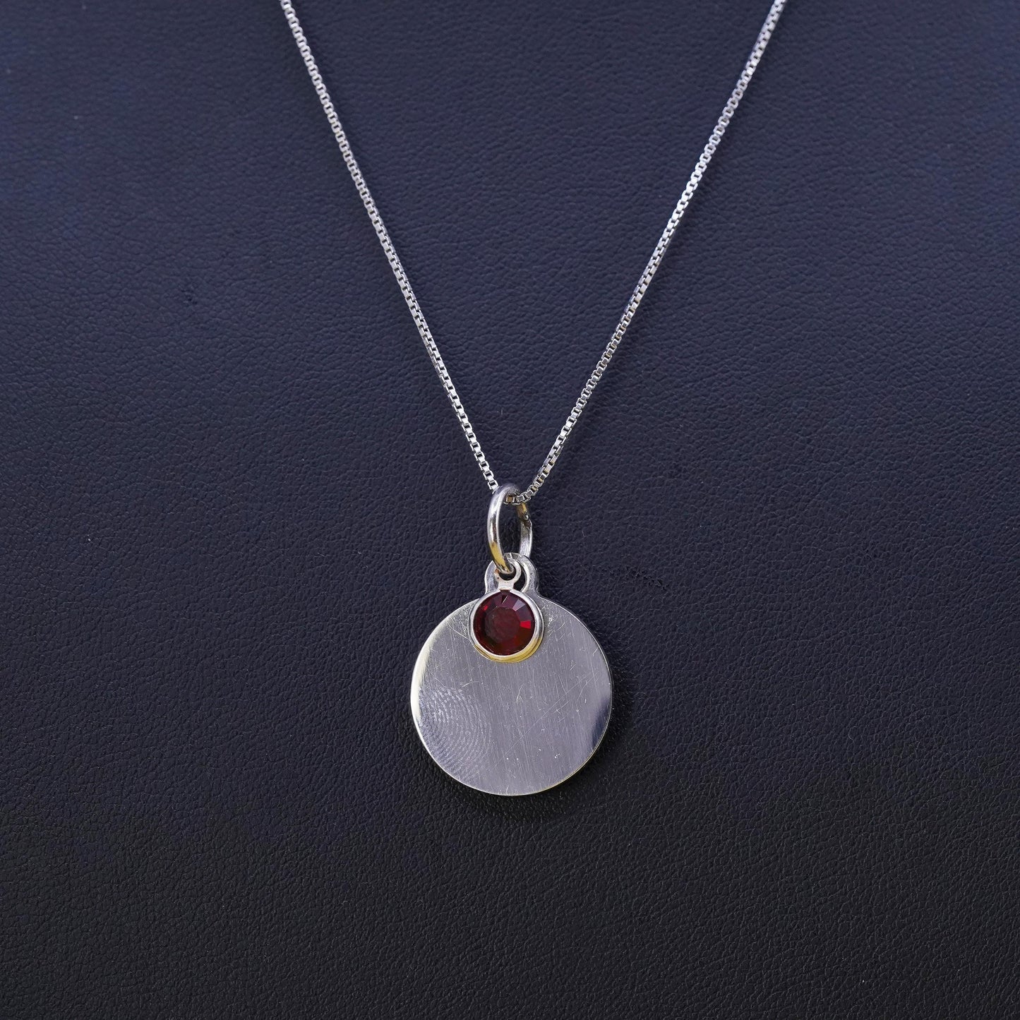 18",, Sterling silver necklace, 925 box chain circle pendant when cardinals