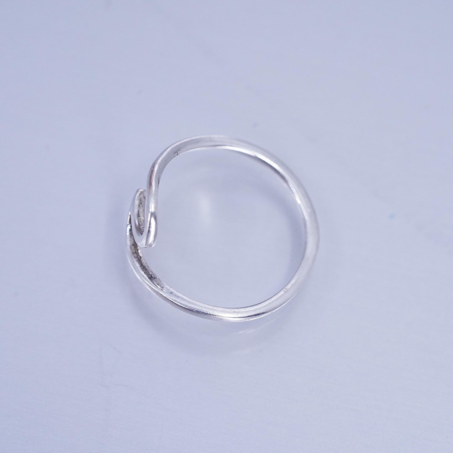 Size 4.5, vintage modern Sterling 925 silver handmade ring, wavy band