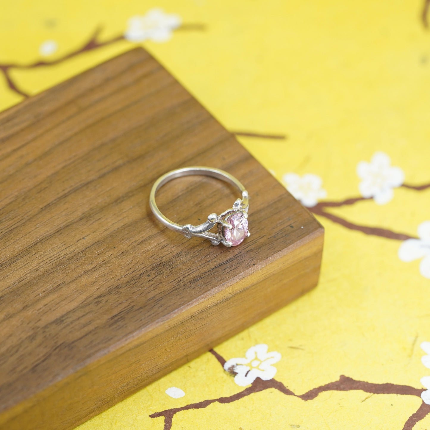 Size 9.5, vintage Sterling 925 silver handmade ring with pink crystal